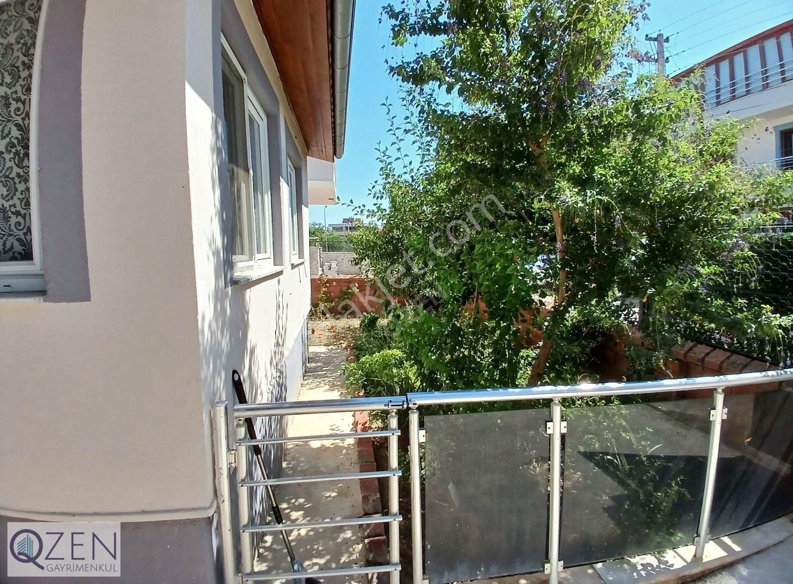 Qzen Gayrimenkul Den Satılık Villa - Görsel 12