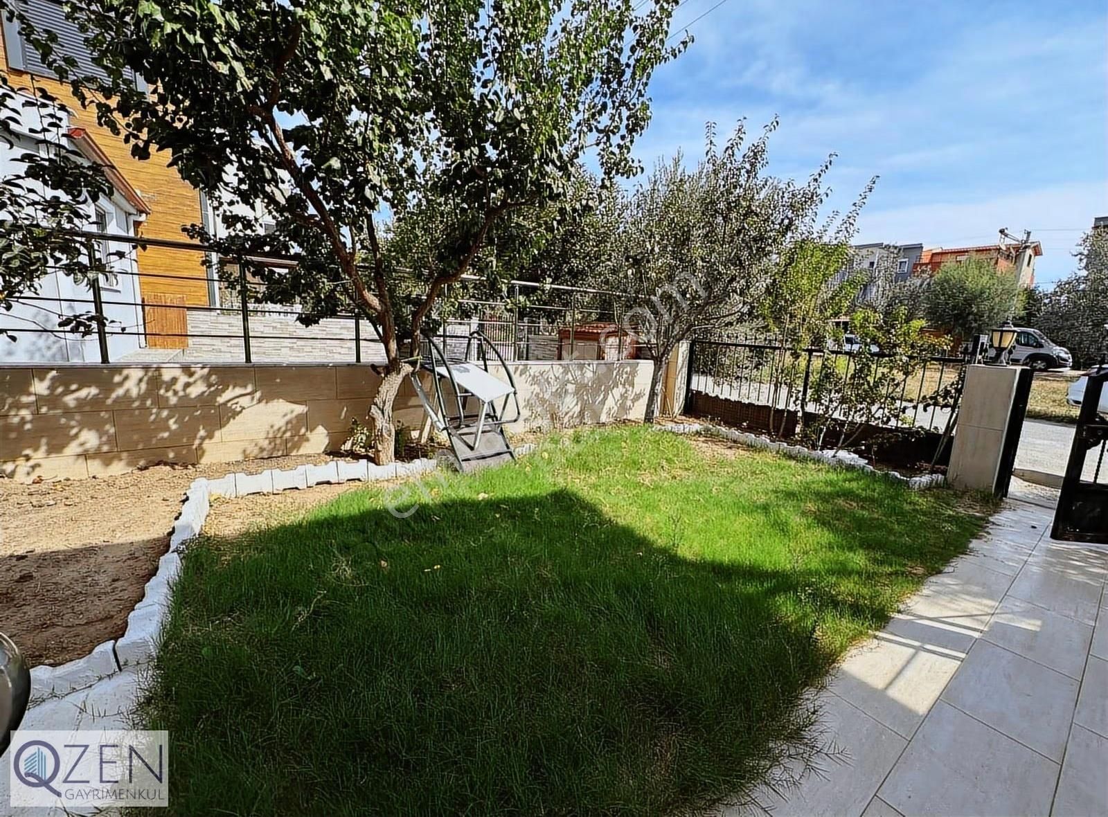 Q'zen Den Denize 30 Adım Mesafede Ful Eşyalı 170 M² 4+1 - Görsel 23