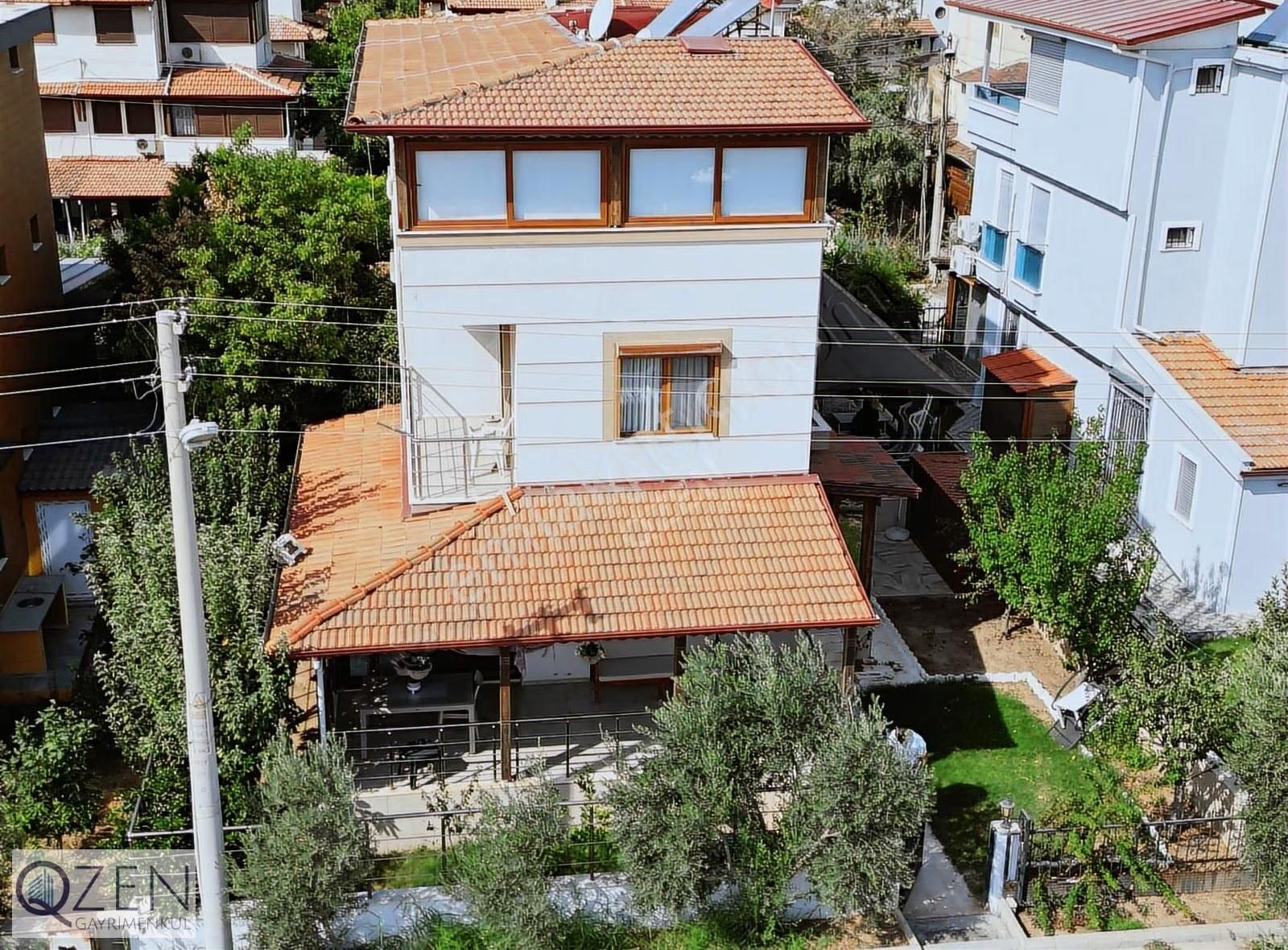 Q'zen Den Denize 30 Adım Mesafede Ful Eşyalı 170 M² 4+1 - Görsel 27