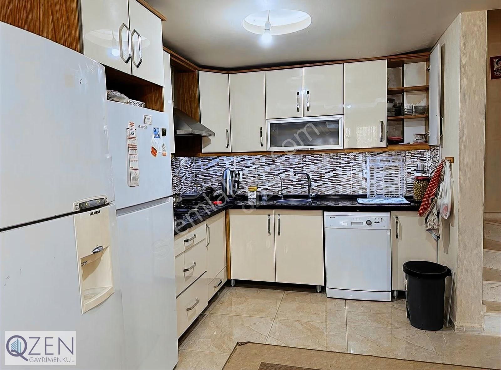 Q'zen Den Denize 30 Adım Mesafede Ful Eşyalı 170 M² 4+1 - Görsel 22