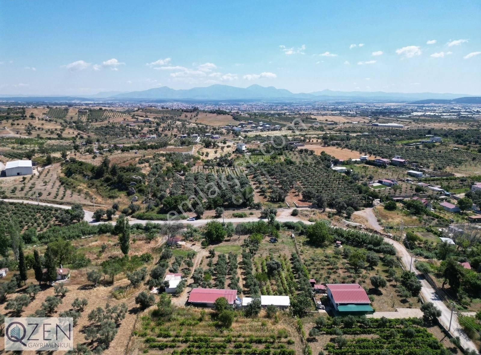 Q'zen Den Dereköyde Numrajlı 3729 M2 İçerisnde 2+1 Ev Olan Bağ - Görsel 22