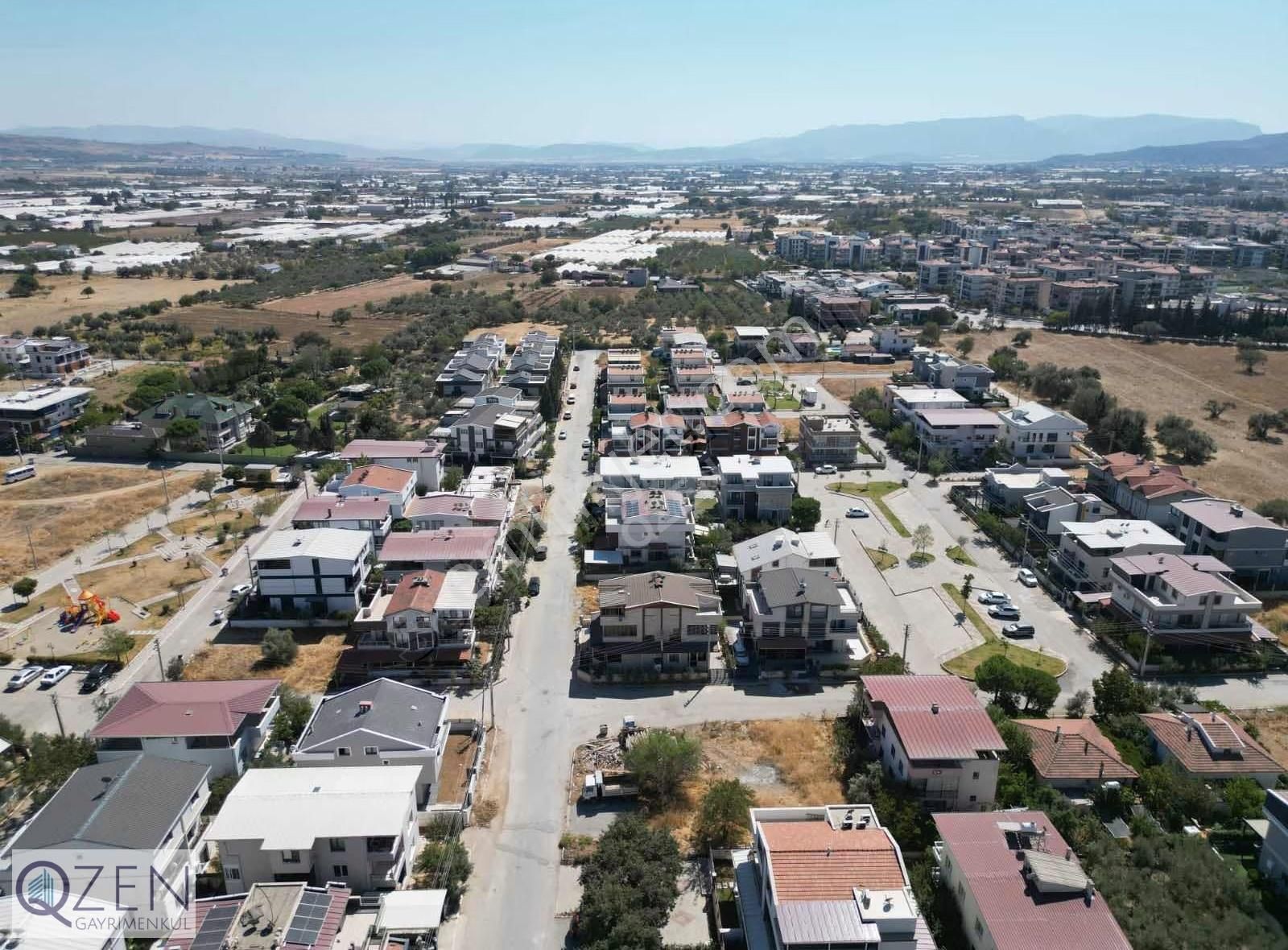 Qzen Gayrimenkulden Park Cepheli Köşe Arsa - Görsel 4