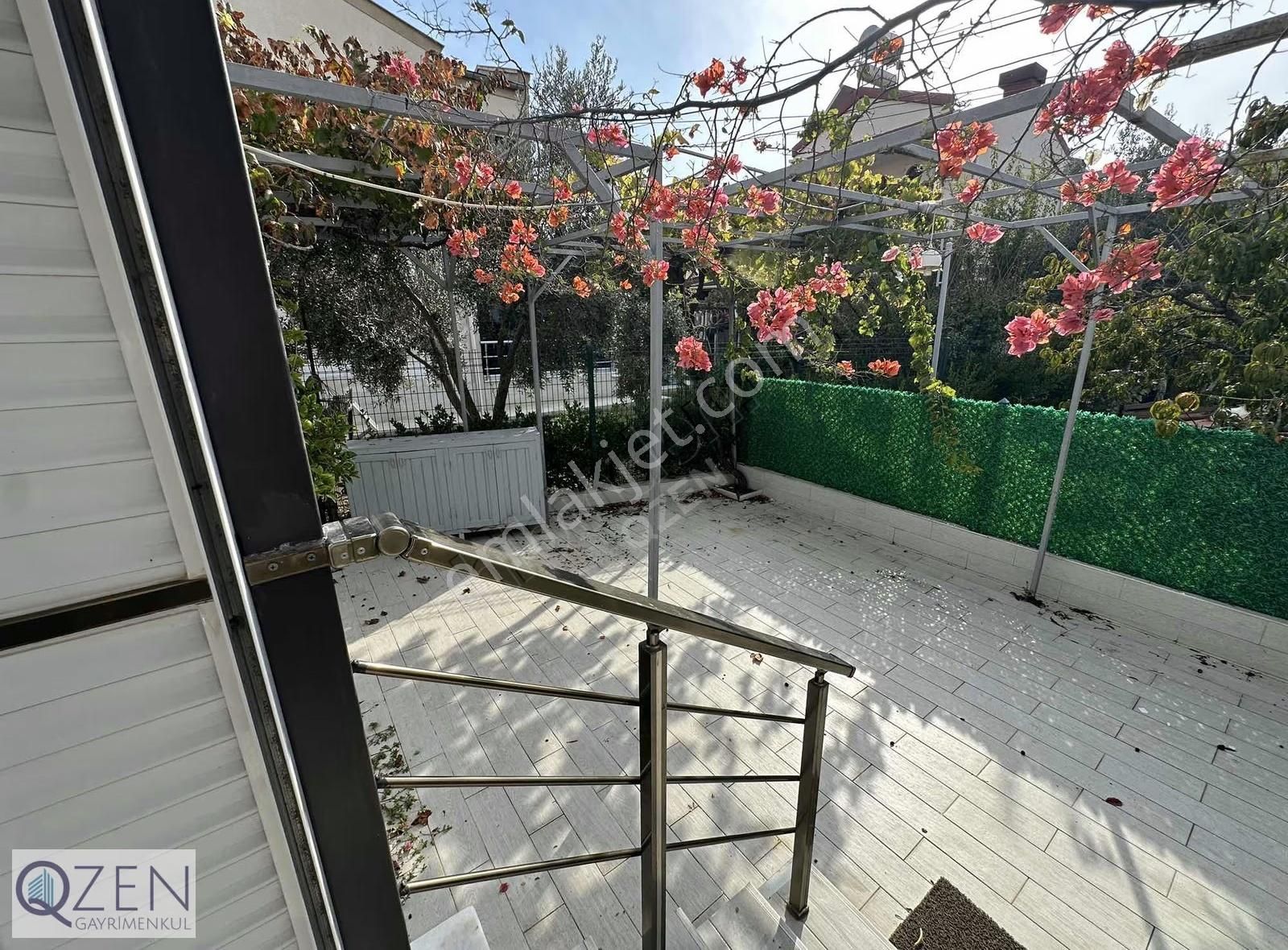 Qzen' Den Denize Yürüme Mesafesinde Kış Bahçeli Yazlık - Görsel 17