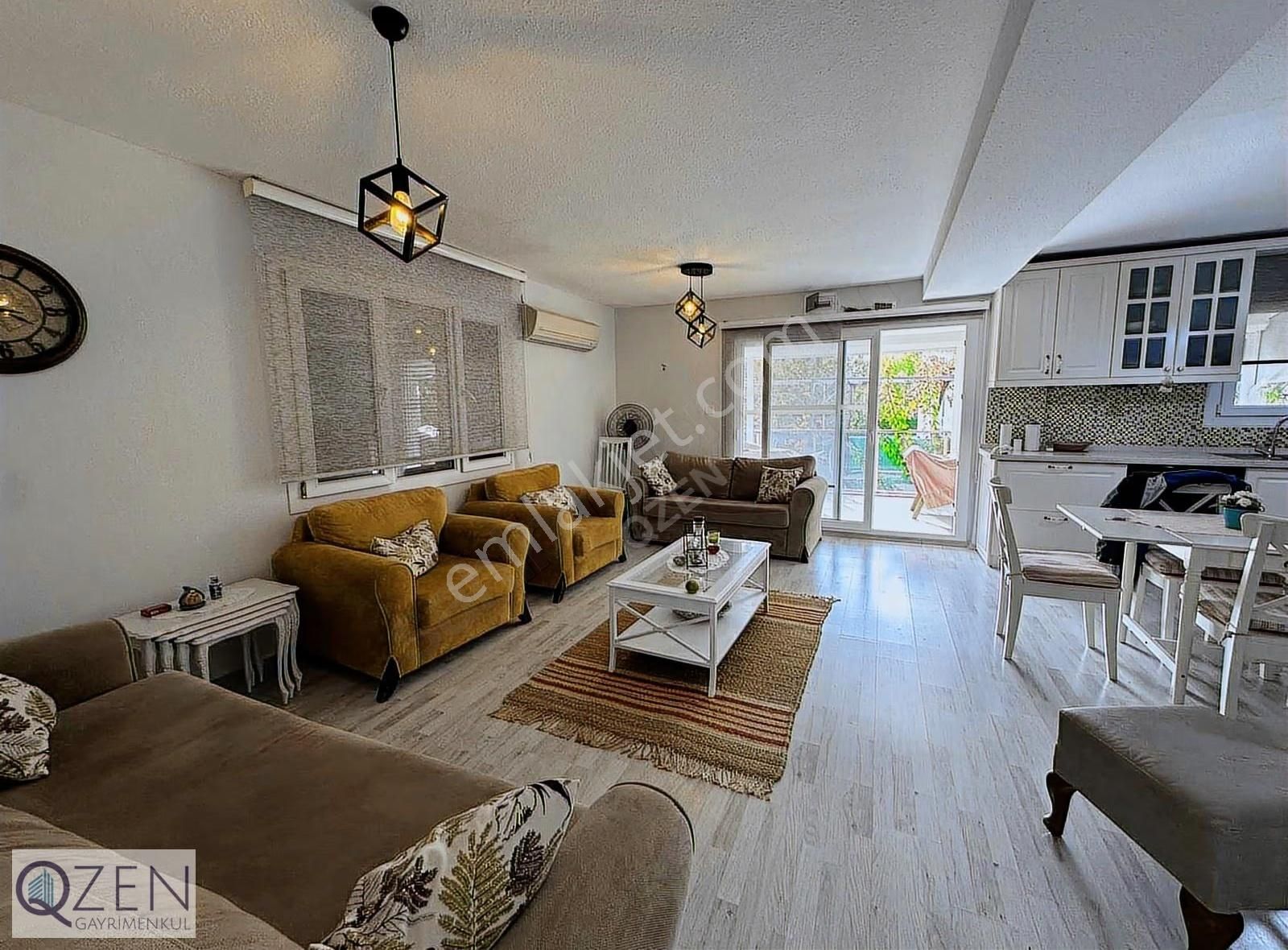 Qzen' Den Denize Yürüme Mesafesinde Kış Bahçeli Yazlık - Görsel 3