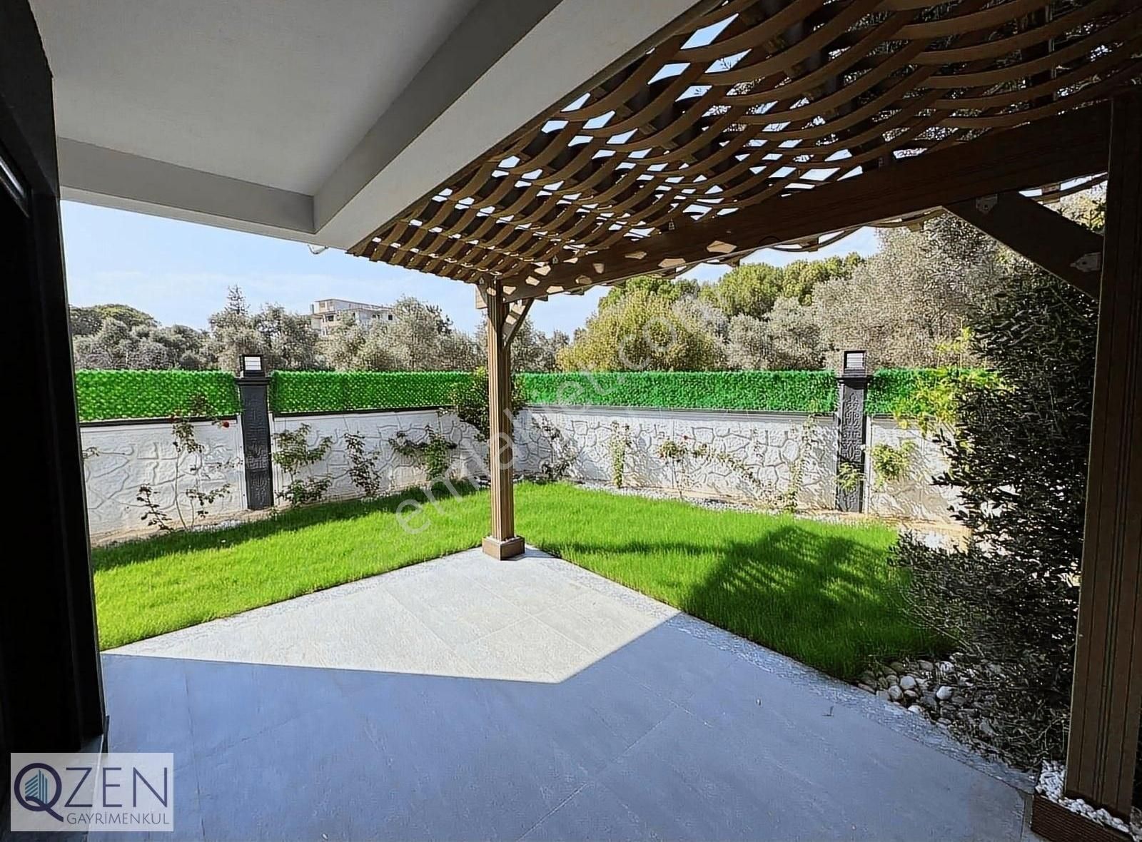 Q'zen Den Kemalpaşa Mahallesinde Geniş Lüks Sıfır 4+1 Villa - Görsel 17