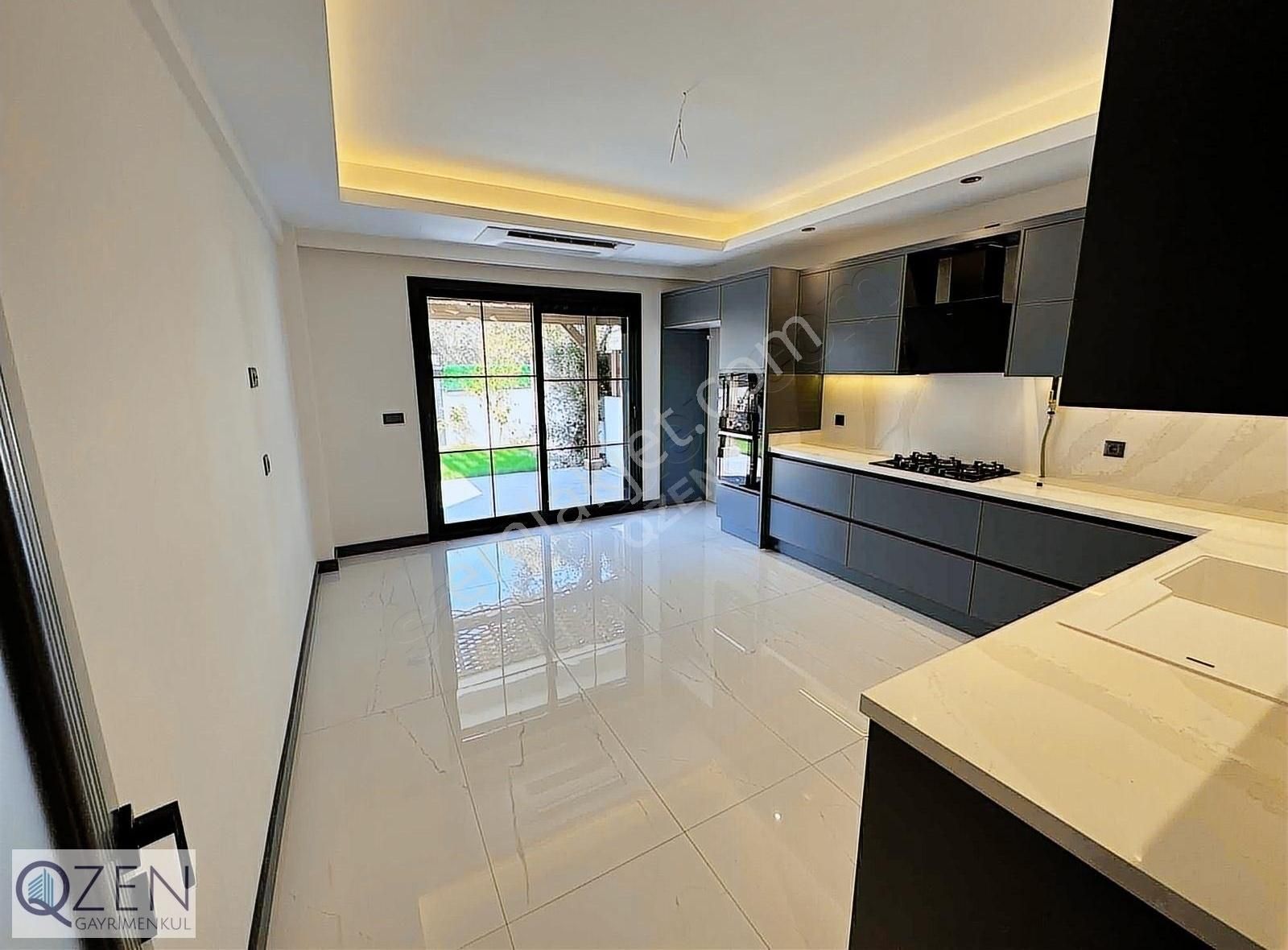 Q'zen Den Kemalpaşa Mahallesinde Geniş Lüks Sıfır 4+1 Villa - Görsel 12