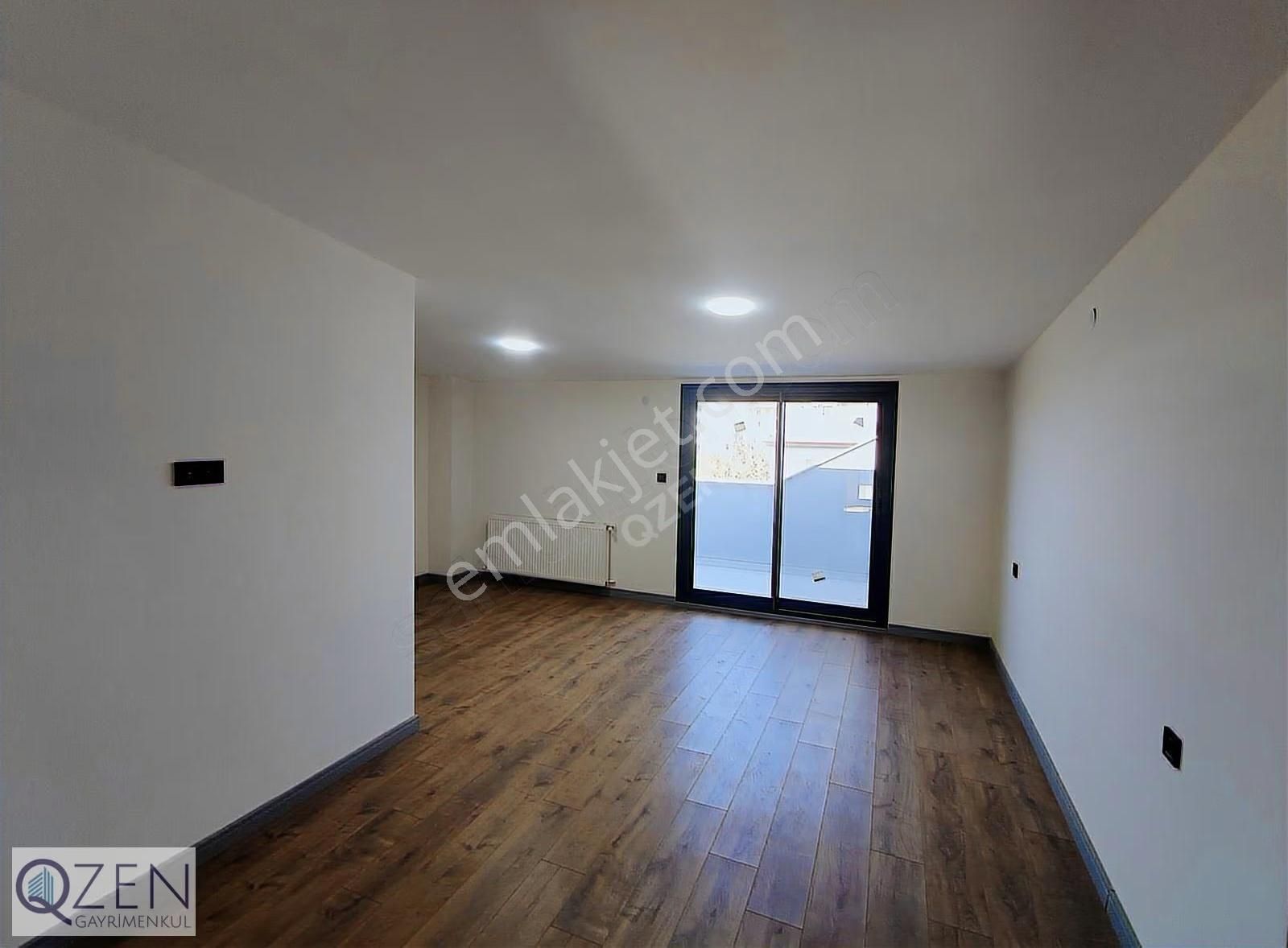 Q'zen Den Geniş Bahçeli Adliyeye Arkasında 300 M² 4+1 Triblex - Görsel 12