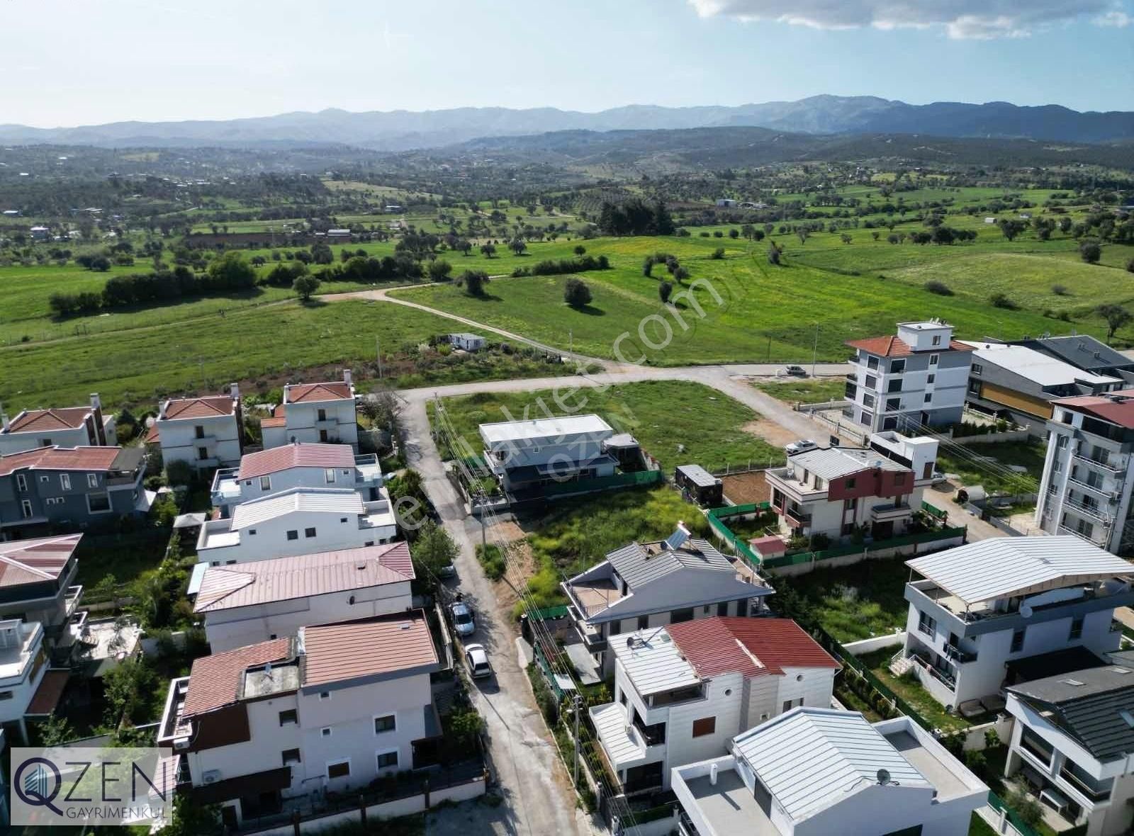 Qzen Gayrimenkulden Süper Konumlu Villa Arsası - Görsel 10