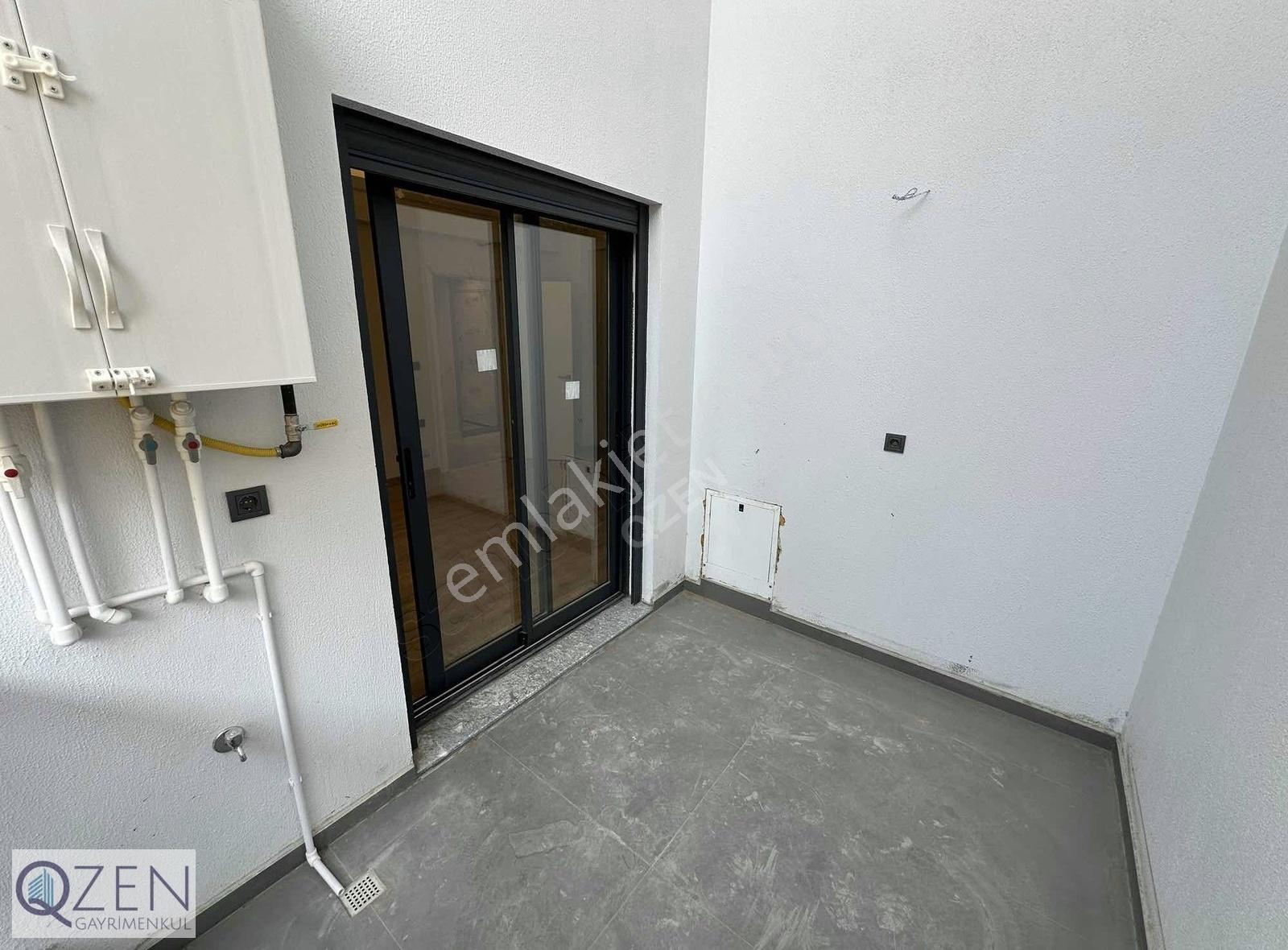 Qzen Gayrimenkulden Havuzlu Site İçerisinde 2+1 Daire - Görsel 12