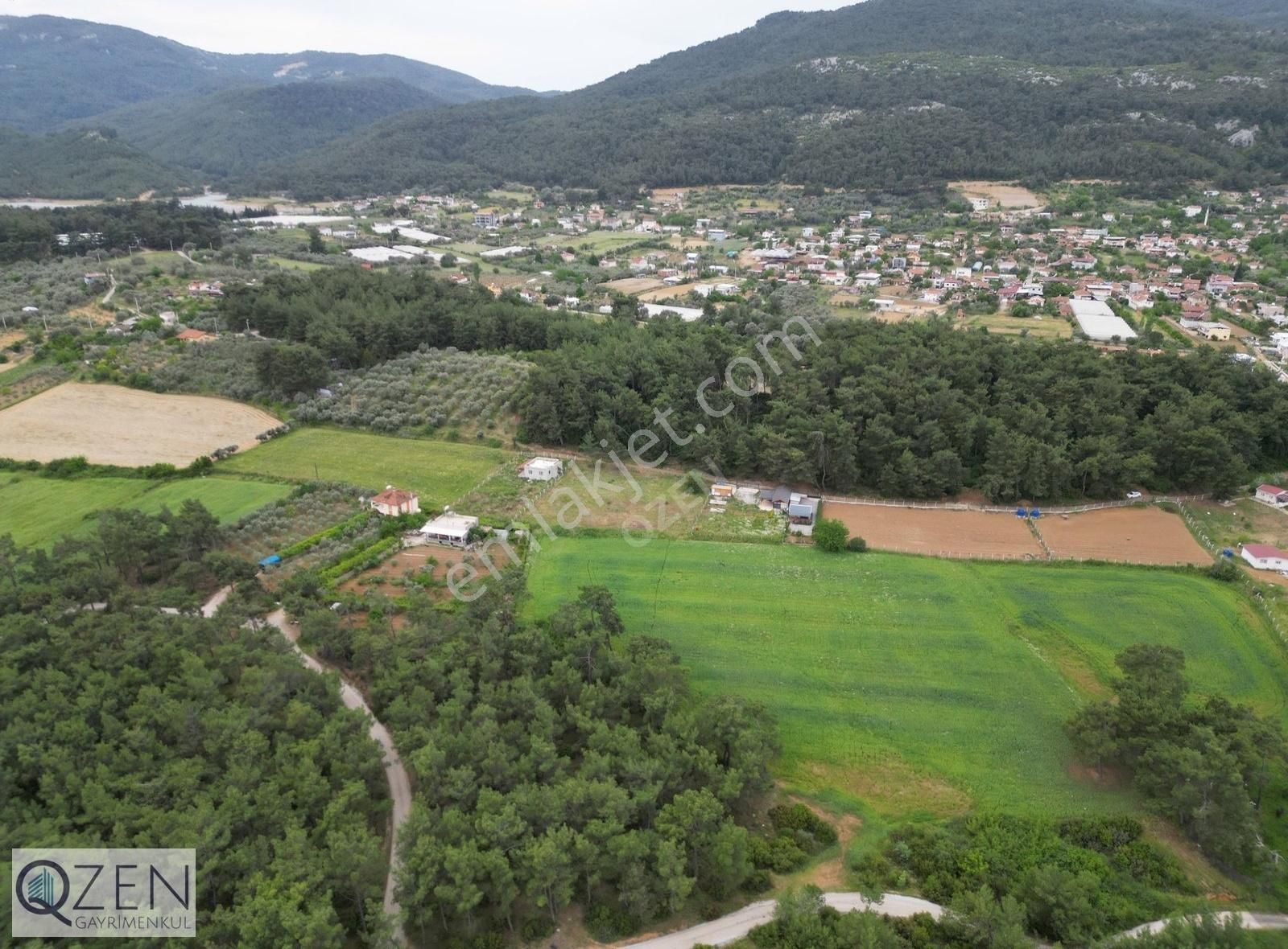 Atatköyde Ana Yola Yakın 1769m Tek Tapu Tarla - Görsel 9