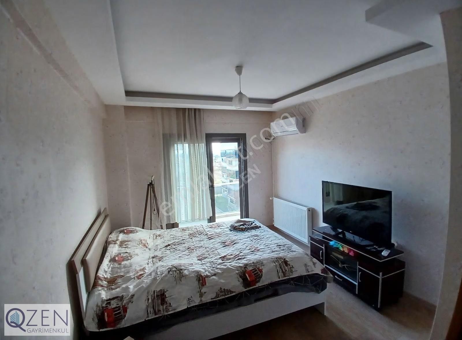 Qzenden Geniş Bahçeli Triplex Satılık Villa - Görsel 14