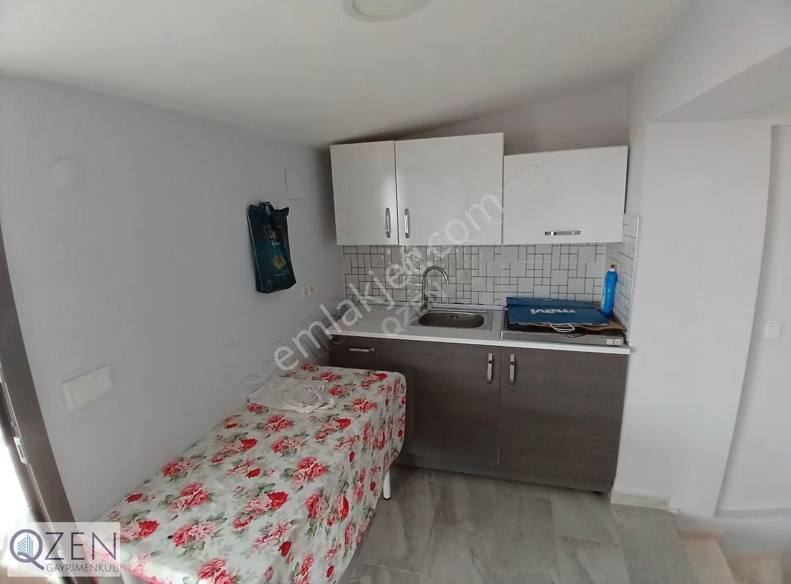 Qzenden Geniş Bahçeli Triplex Satılık Villa - Görsel 8