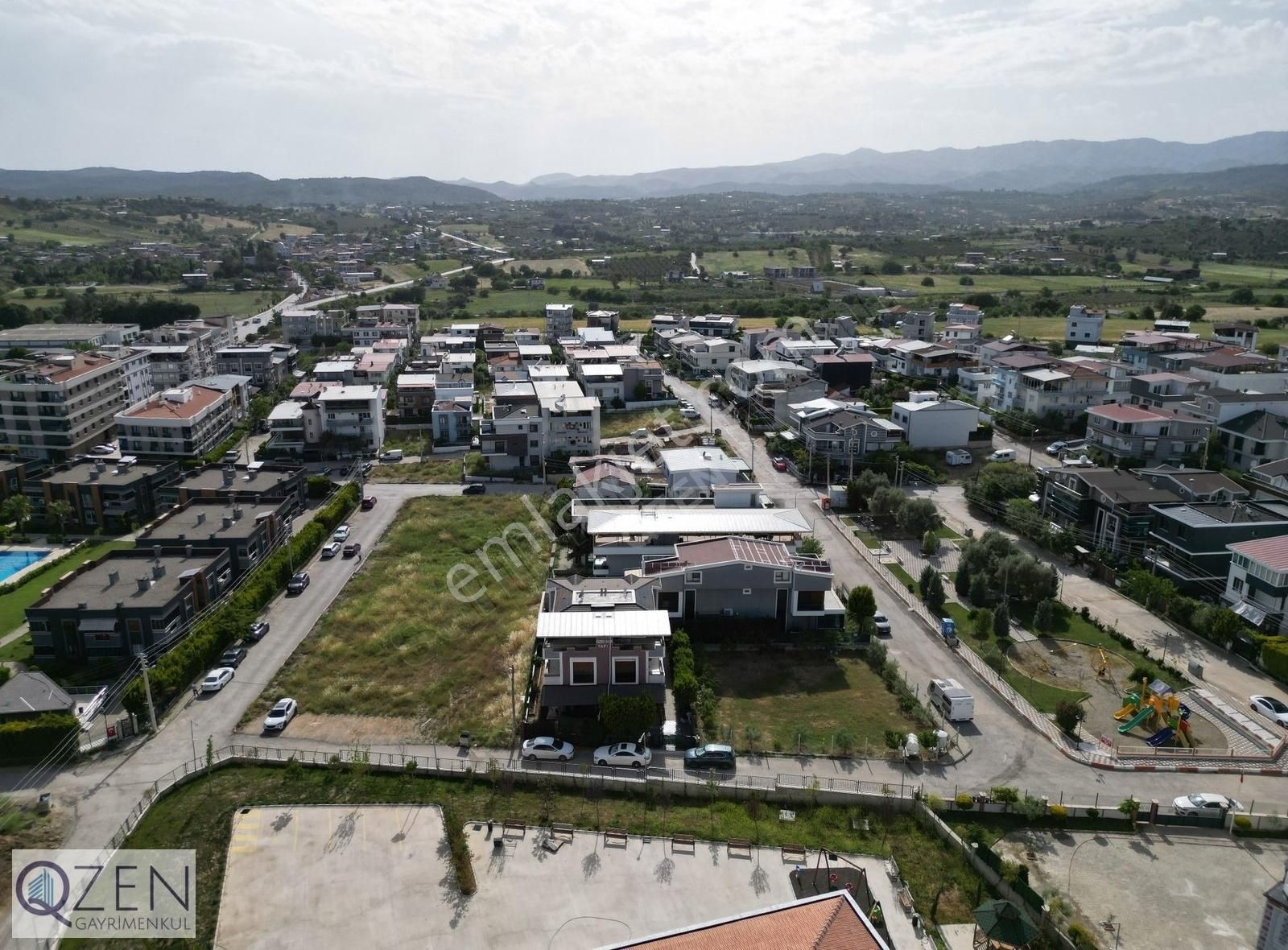 Q'zen Den 823 M2 2 Parsel Yan Yana 2 Kat İmarlı Köşe Parsel - Görsel 2