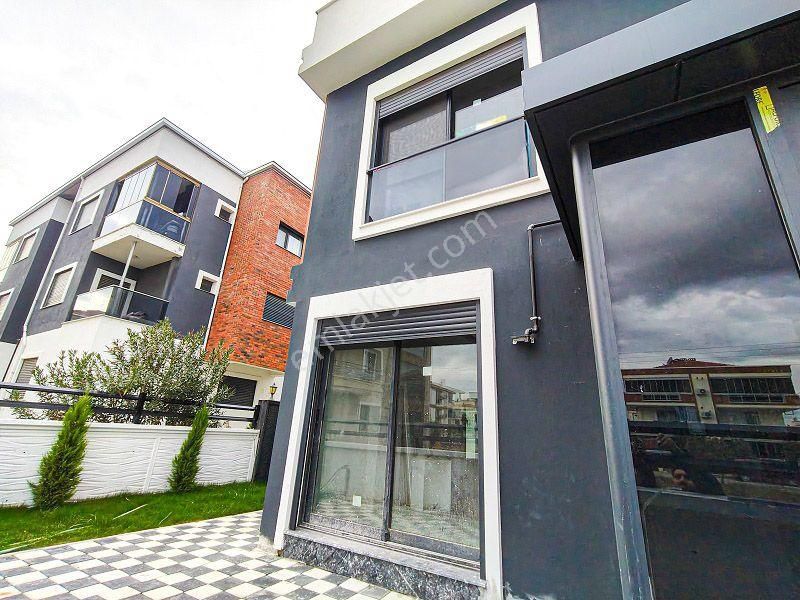 Pazar Yeri Arkasında 4+1 Sıfır Lüks Villa - Görsel 18