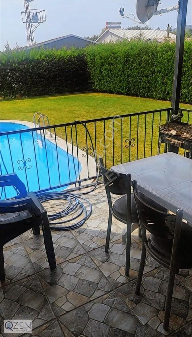 Havuzlu Evi Olan, 450m2 Bahçeli, Resmi Hobi Bahçesi - Görsel 17