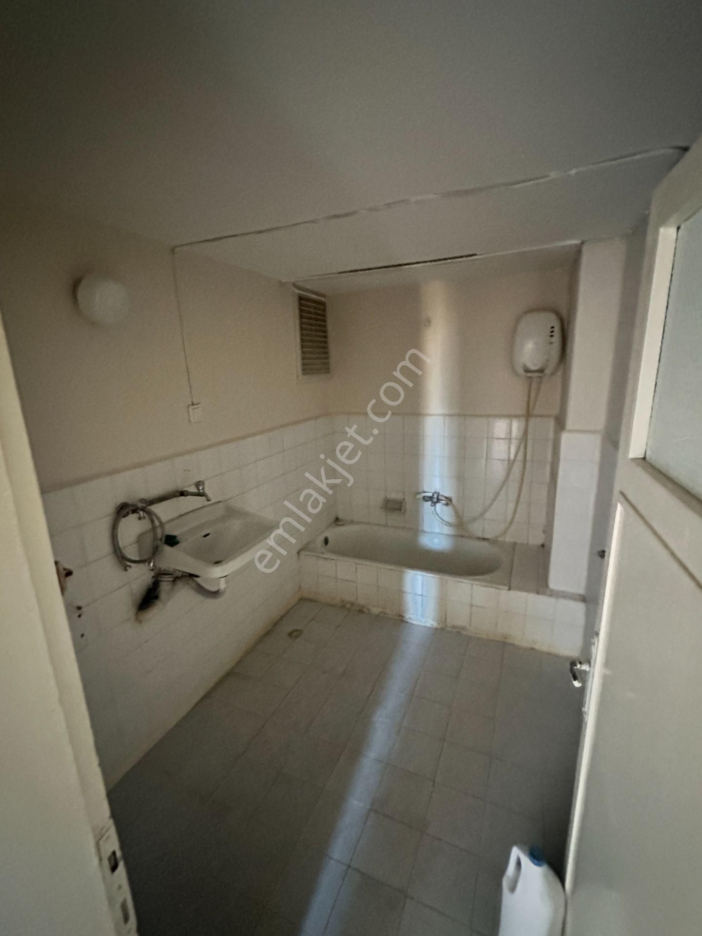 Çalışkan__dan Aydın Mah. Cadde Üstü 3+1 Kiralık Daire. - Görsel 9