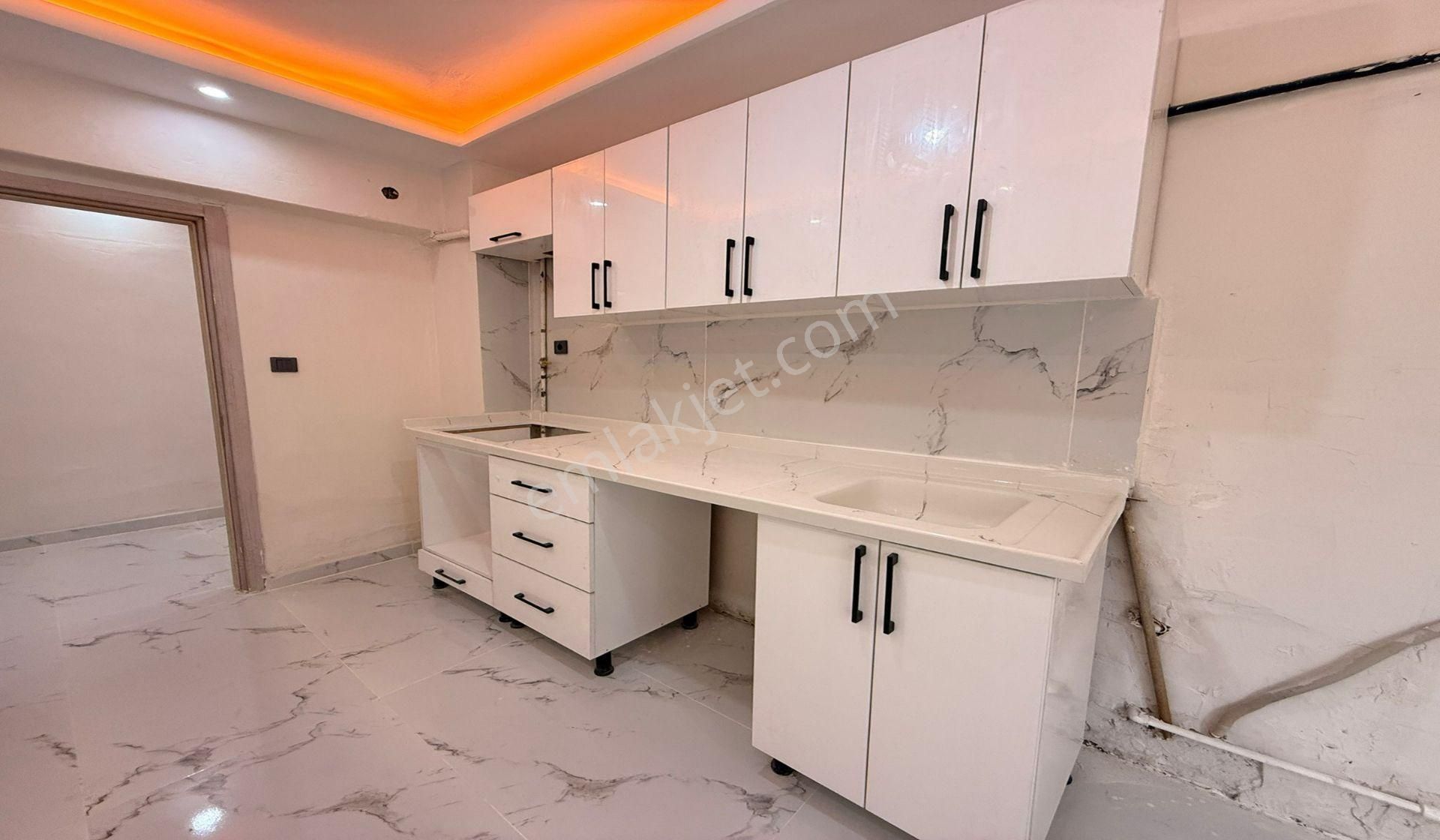 İncirli Faik Erbağ Okulu Yakını Masrafsız 3+1 Oturmaya Hazır - Görsel 4