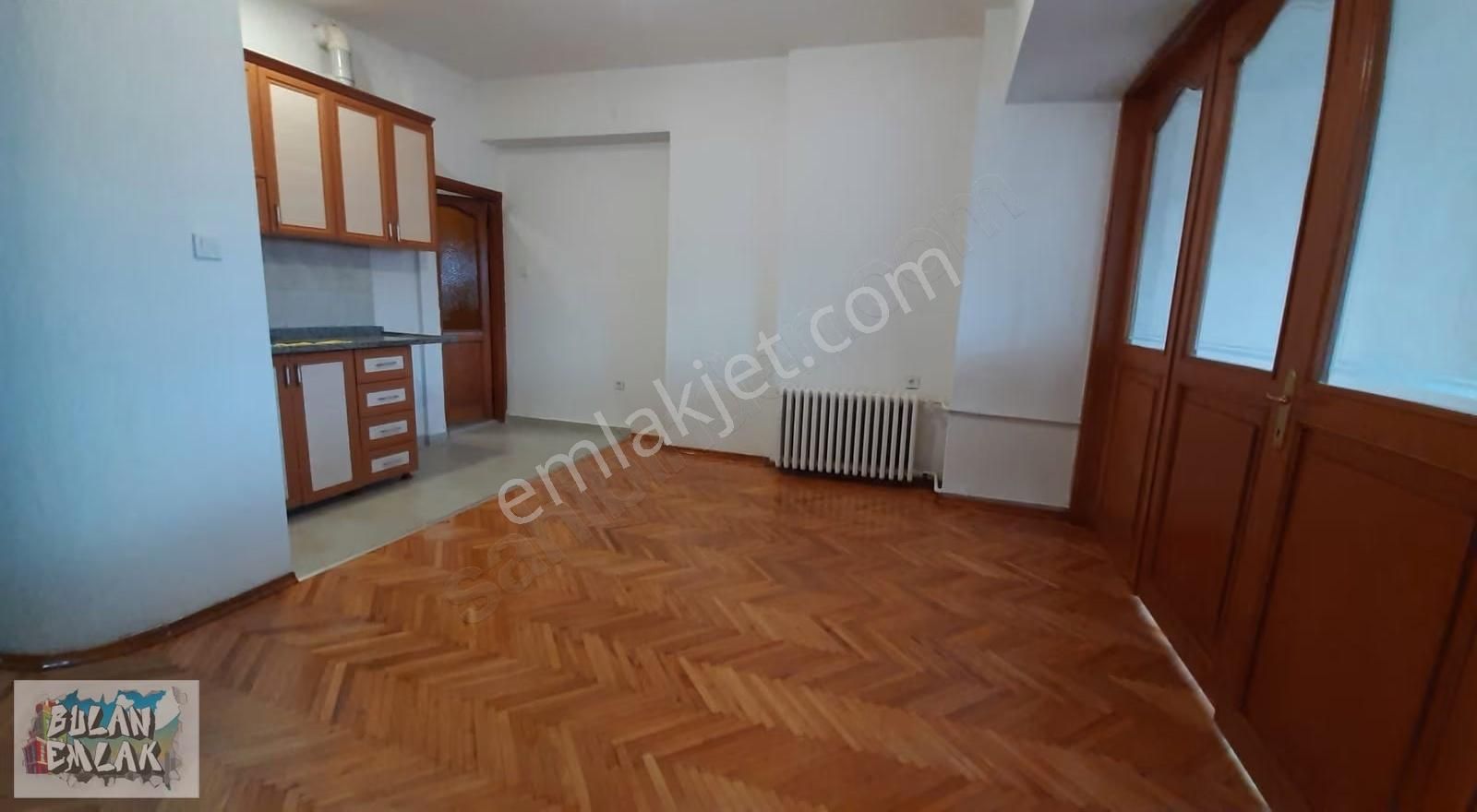 Bulan'dan Ulus Parkına Yakın Ev Ve Ofise Uygun Müstakil Girişli - Görsel 27