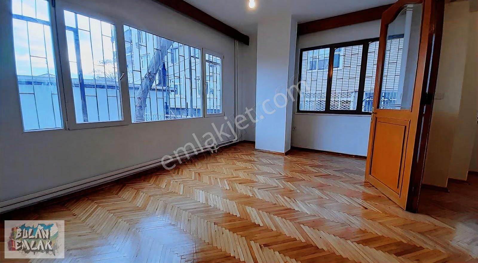 Bulan'dan Ulus Parkına Yakın Ev Ve Ofise Uygun Müstakil Girişli - Görsel 10