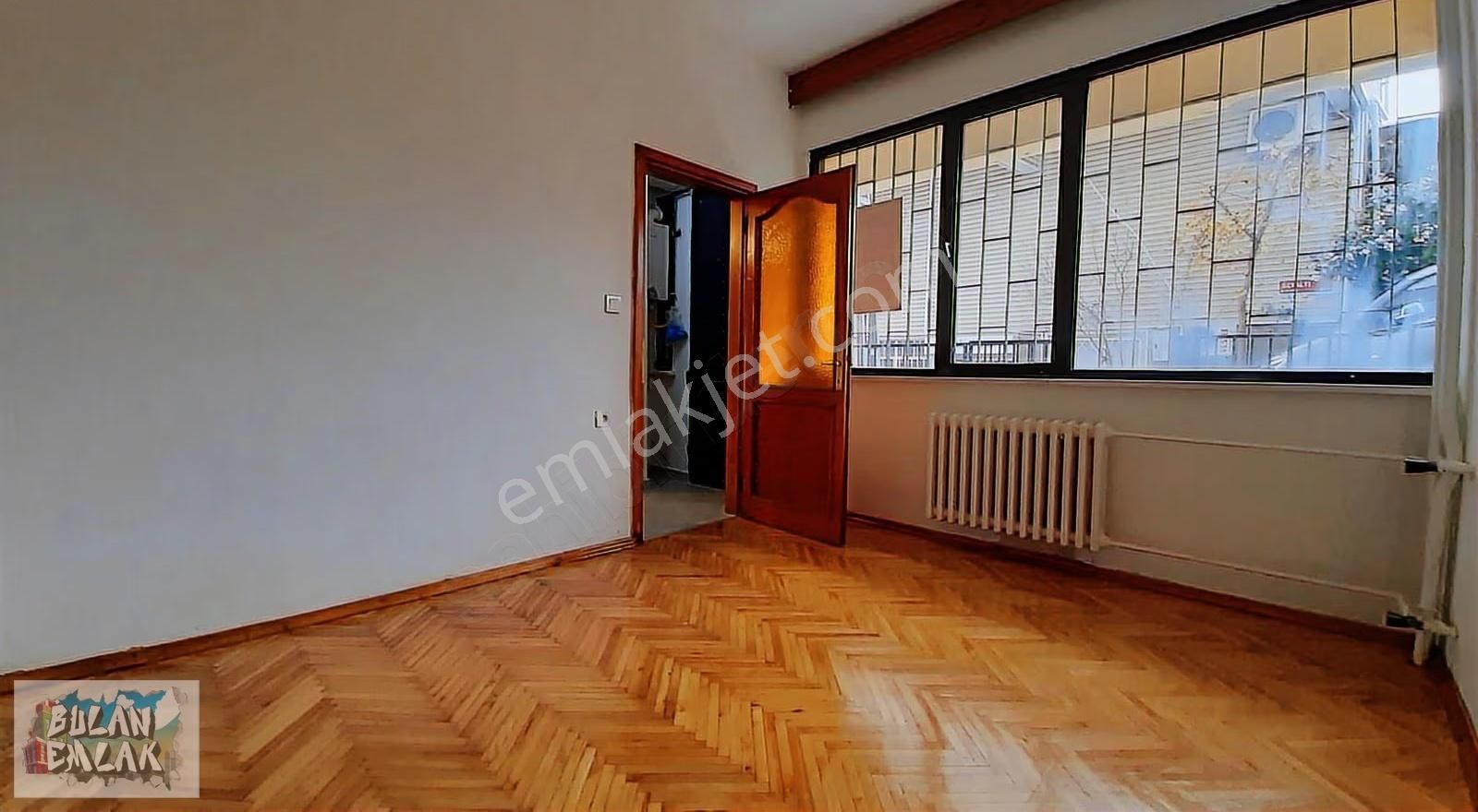 Bulan'dan Ulus Parkına Yakın Ev Ve Ofise Uygun Müstakil Girişli - Görsel 8