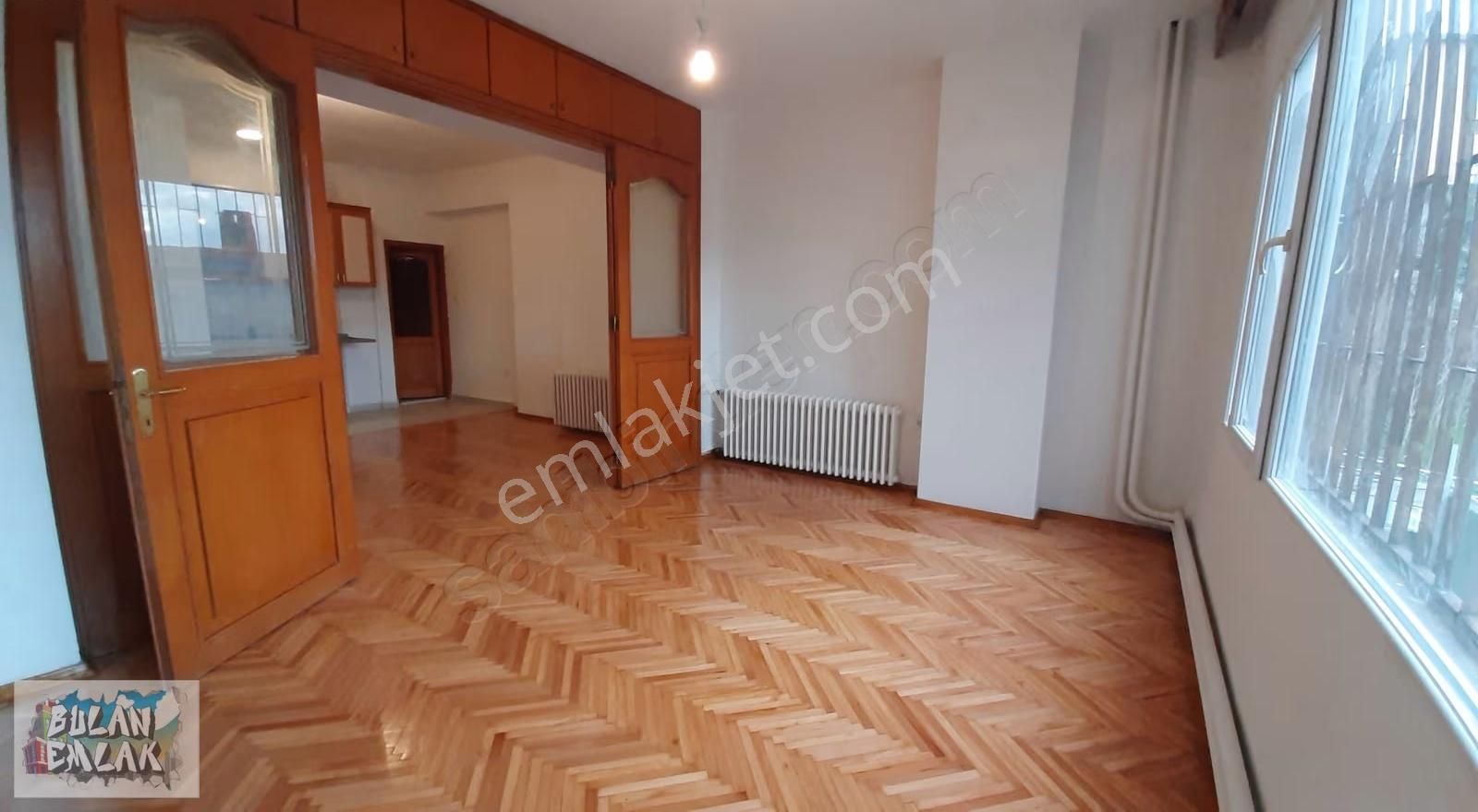 Bulan'dan Ulus Parkına Yakın Ev Ve Ofise Uygun Müstakil Girişli - Görsel 19