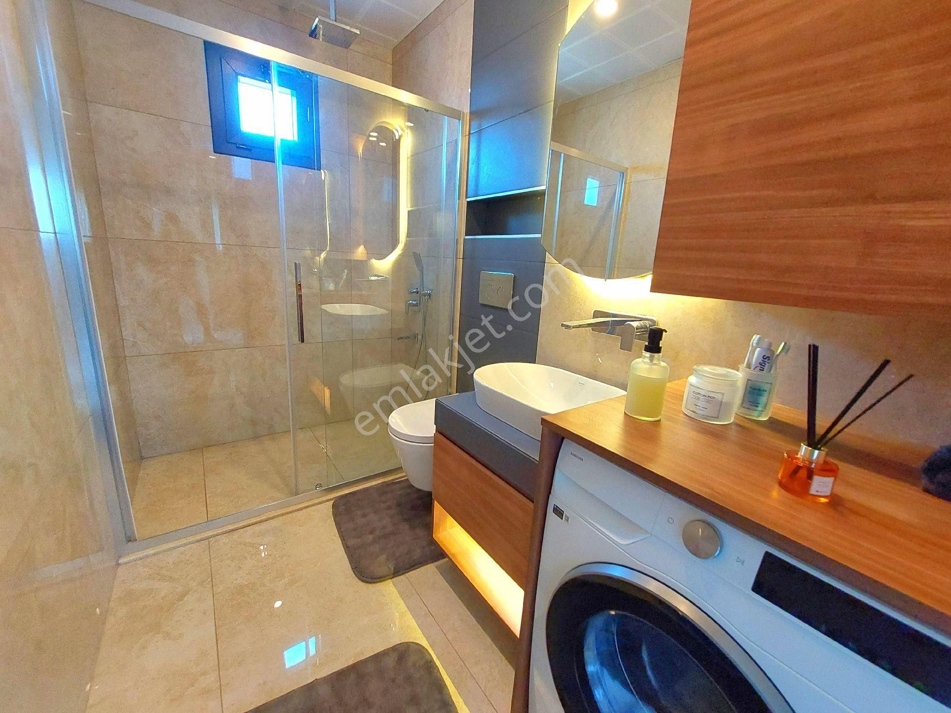 Ata Emlak'tan Plaja Ve Alış-veriş Mağ.yakın Özel Havuzlu Tek Müstakil Bahçeli Sıfır Villa - Görsel 11