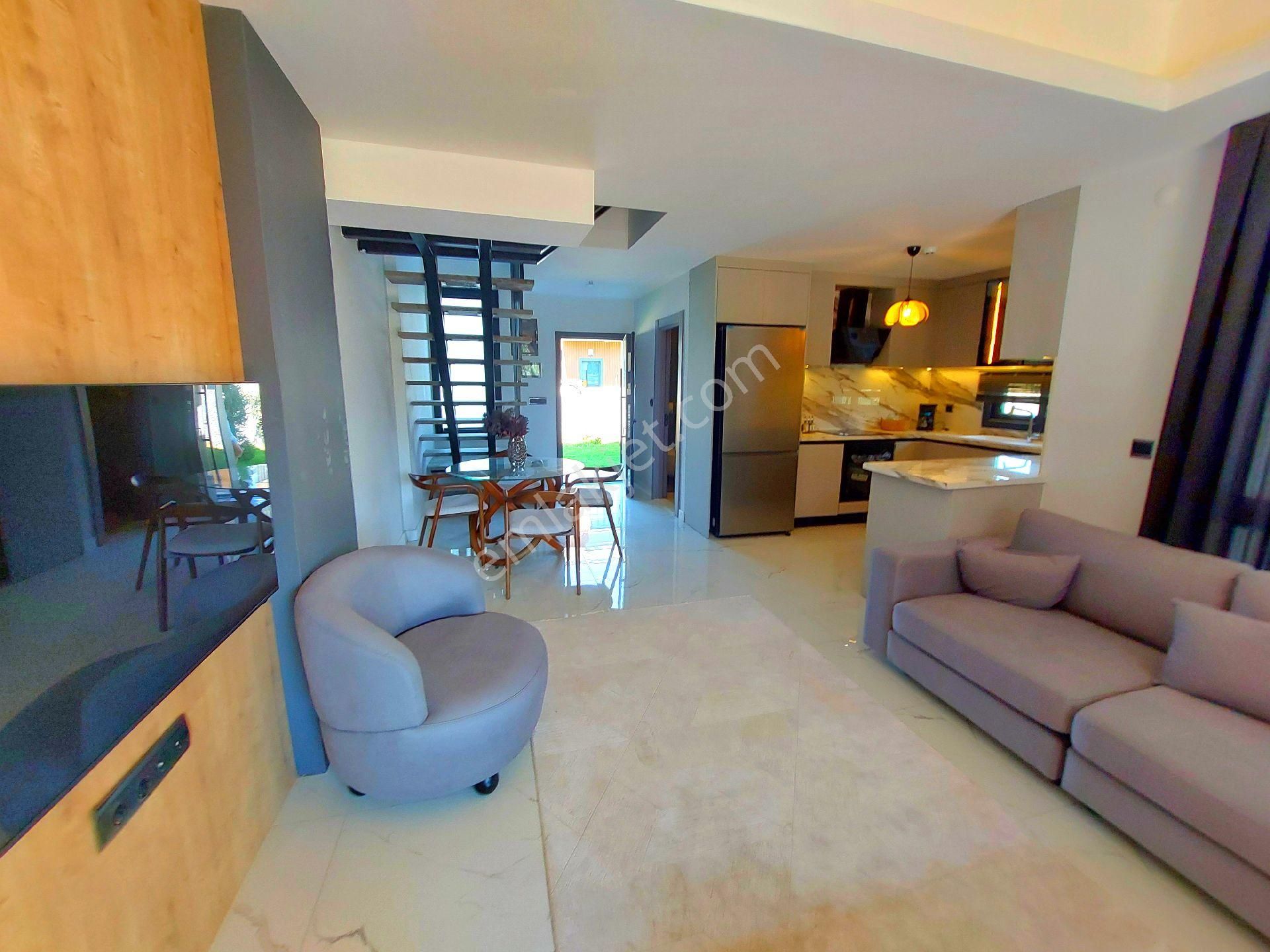 Ata Emlak'tan Plaja Ve Alış-veriş Mağ.yakın Özel Havuzlu Tek Müstakil Bahçeli Sıfır Villa - Görsel 29