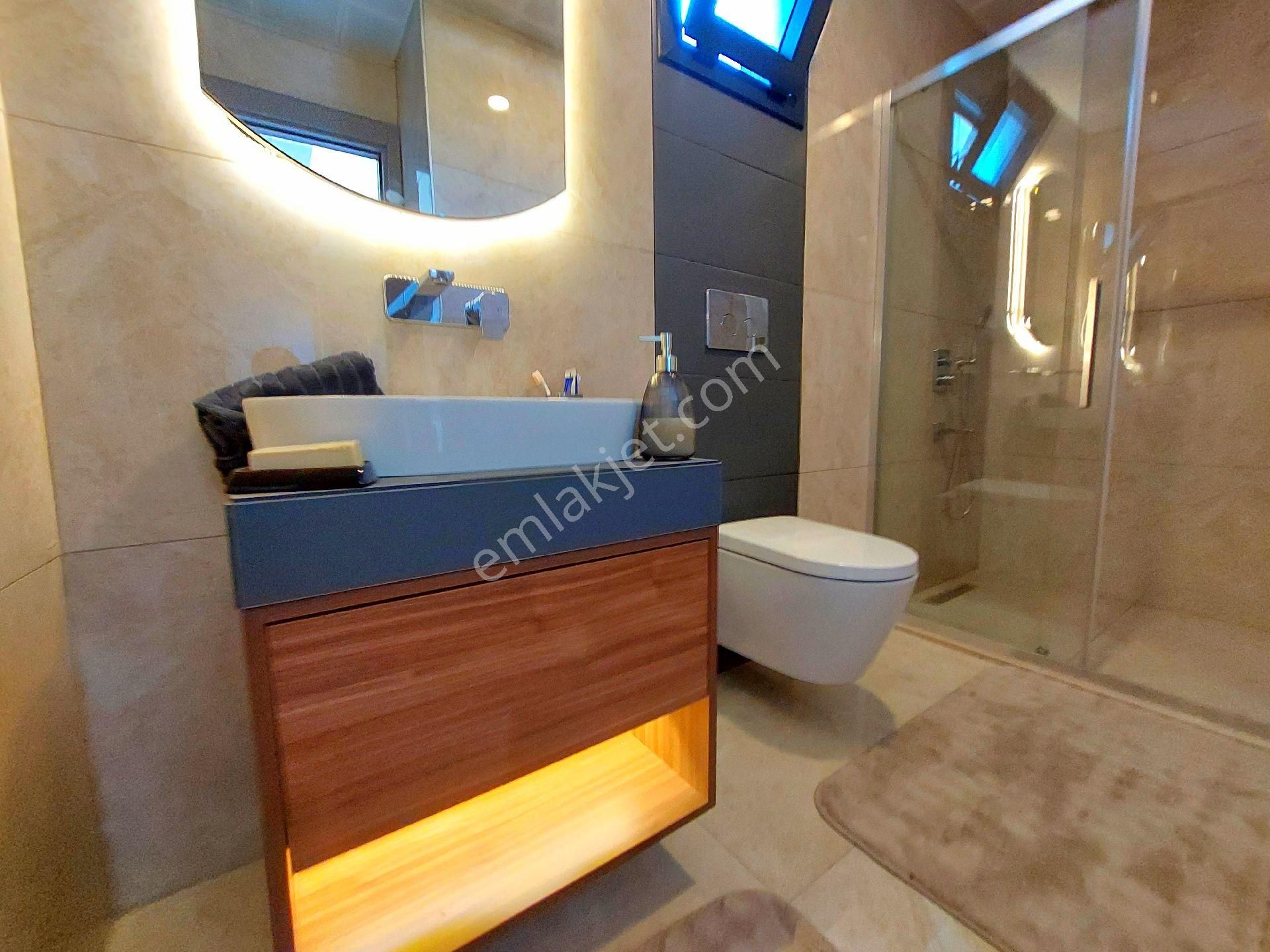 Ata Emlak'tan Plaja Ve Alış-veriş Mağ.yakın Özel Havuzlu Tek Müstakil Bahçeli Sıfır Villa - Görsel 14