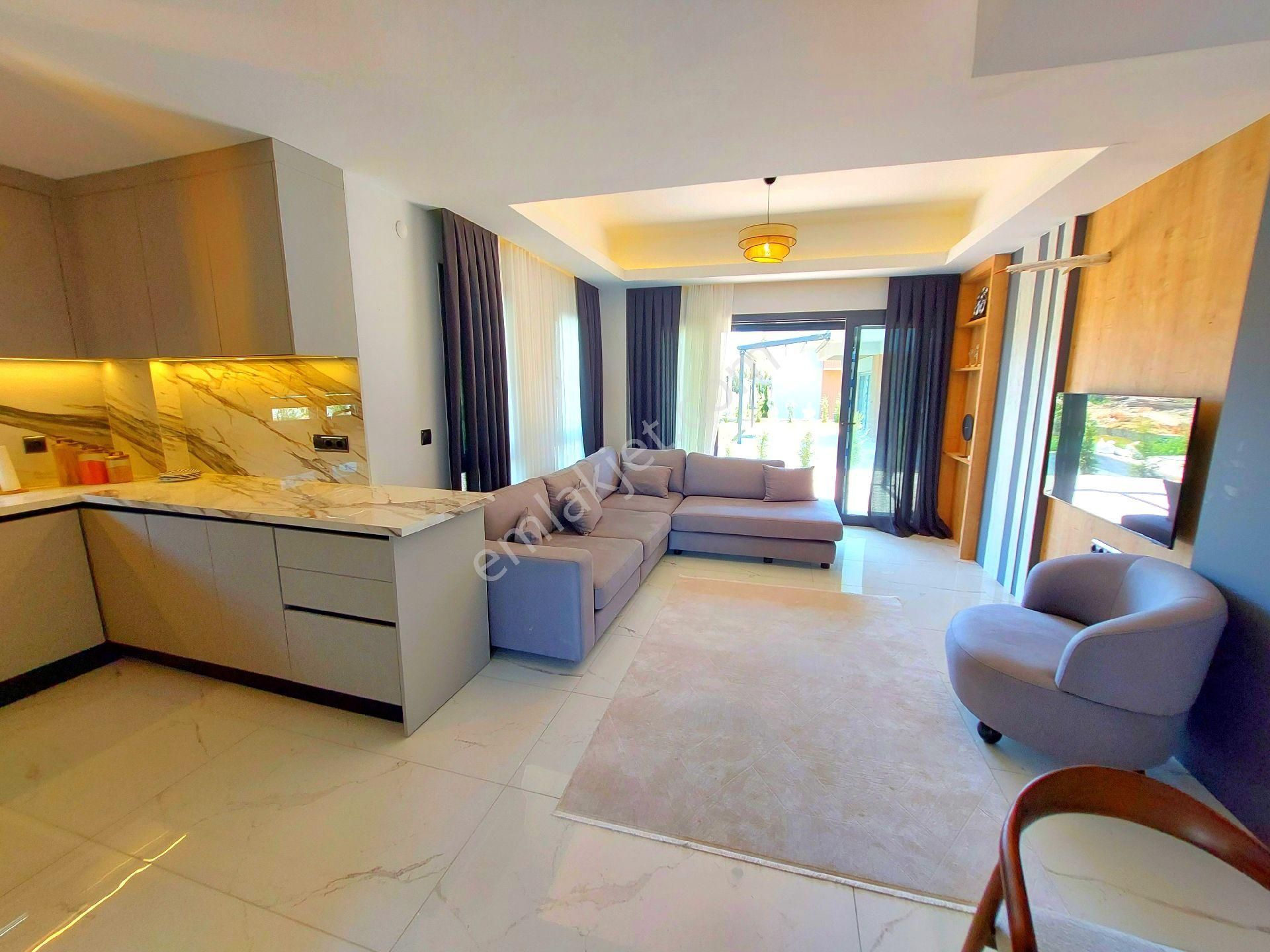 Ata Emlak'tan Plaja Ve Alış-veriş Mağ.yakın Özel Havuzlu Tek Müstakil Bahçeli Sıfır Villa - Görsel 27