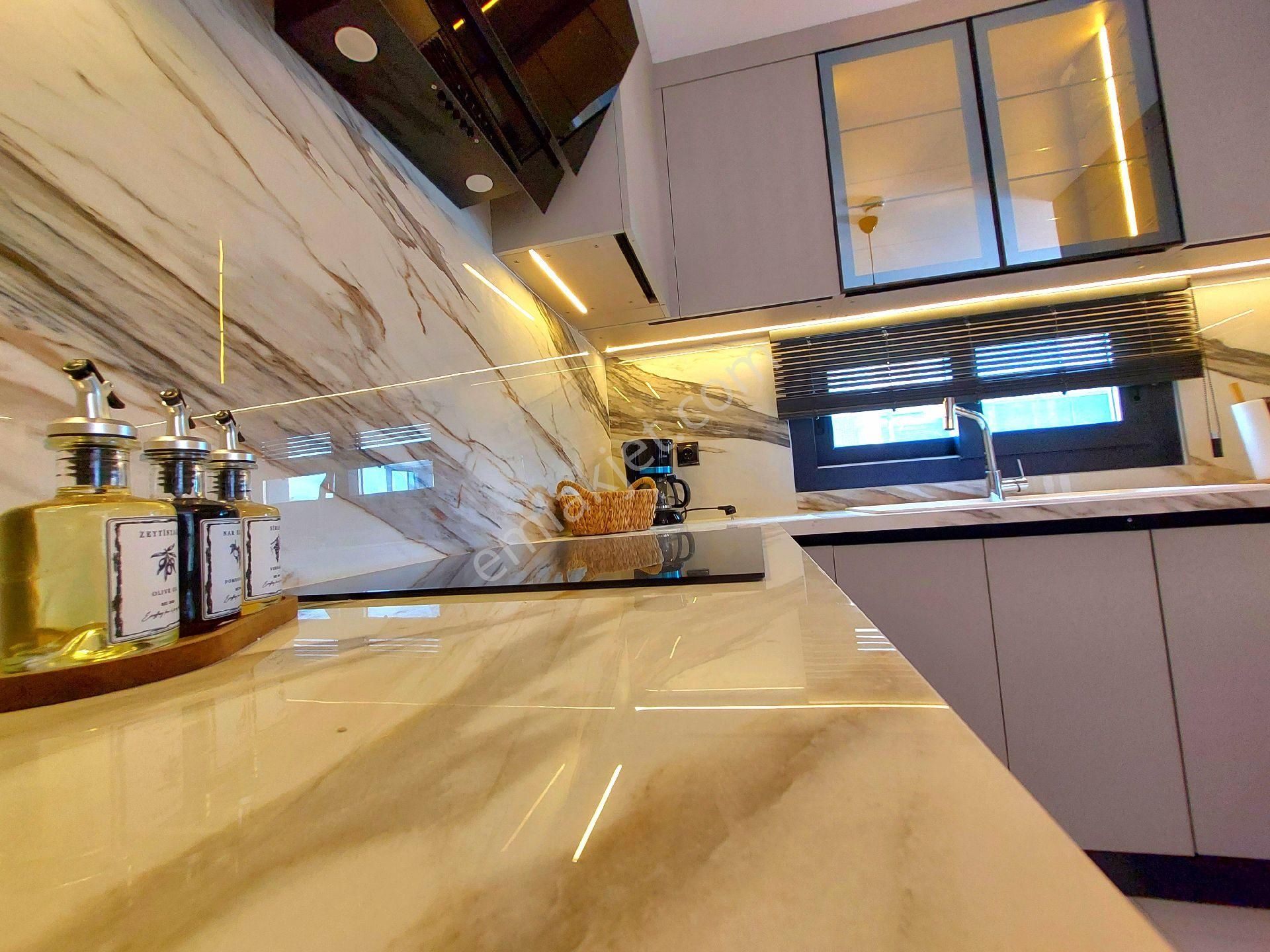 Ata Emlak'tan Plaja Ve Alış-veriş Mağ.yakın Özel Havuzlu Tek Müstakil Bahçeli Sıfır Villa - Görsel 24