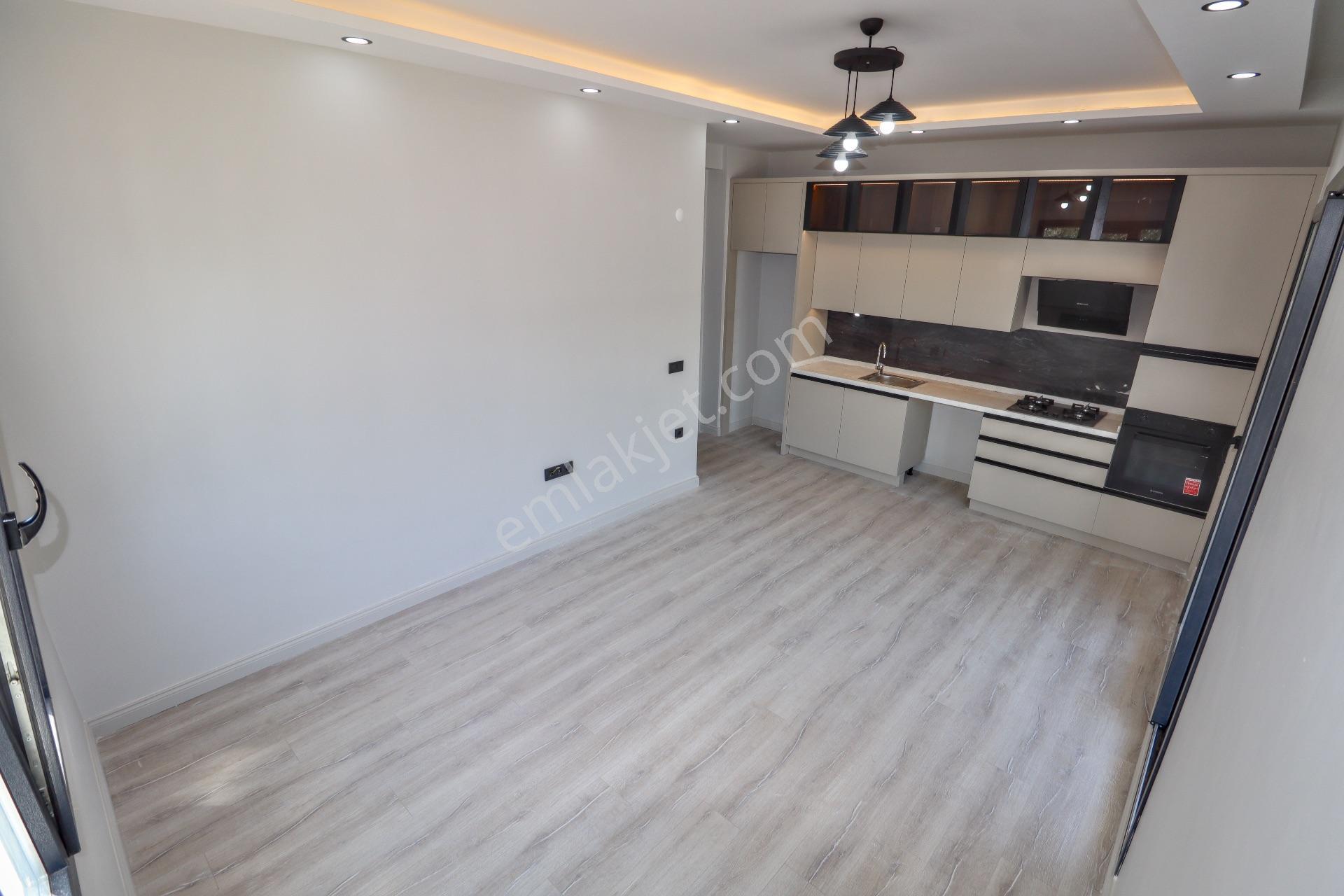 Mahmut İşler'den Güre'de Müstakil Tadında Satılık 2+1 Lüks Daire - Görsel 11