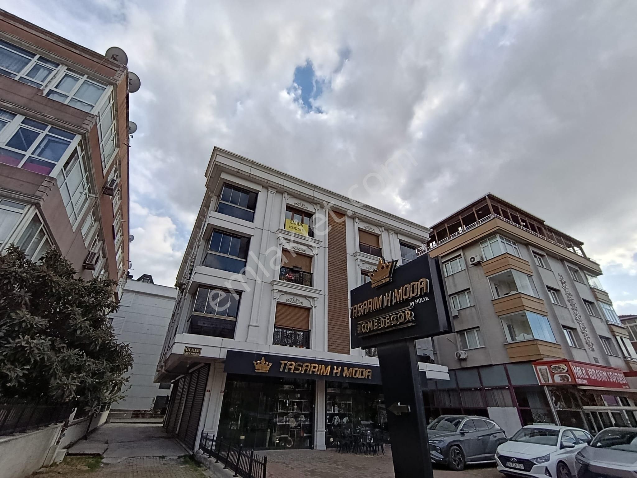 Bahçelievler Adnan Kahveci Bulvarı Üzeri 2+1 Satılık Daire