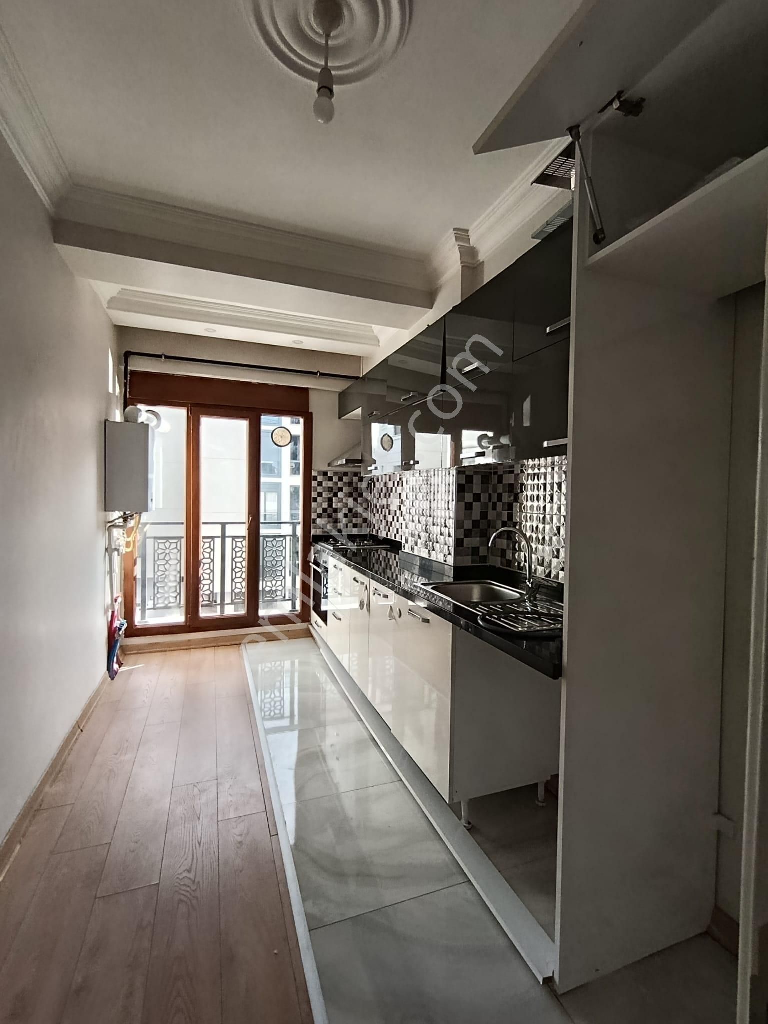 Bahçelievler Adnan Kahveci Bulvarı Üzeri 2+1 Satılık Daire - Görsel 14