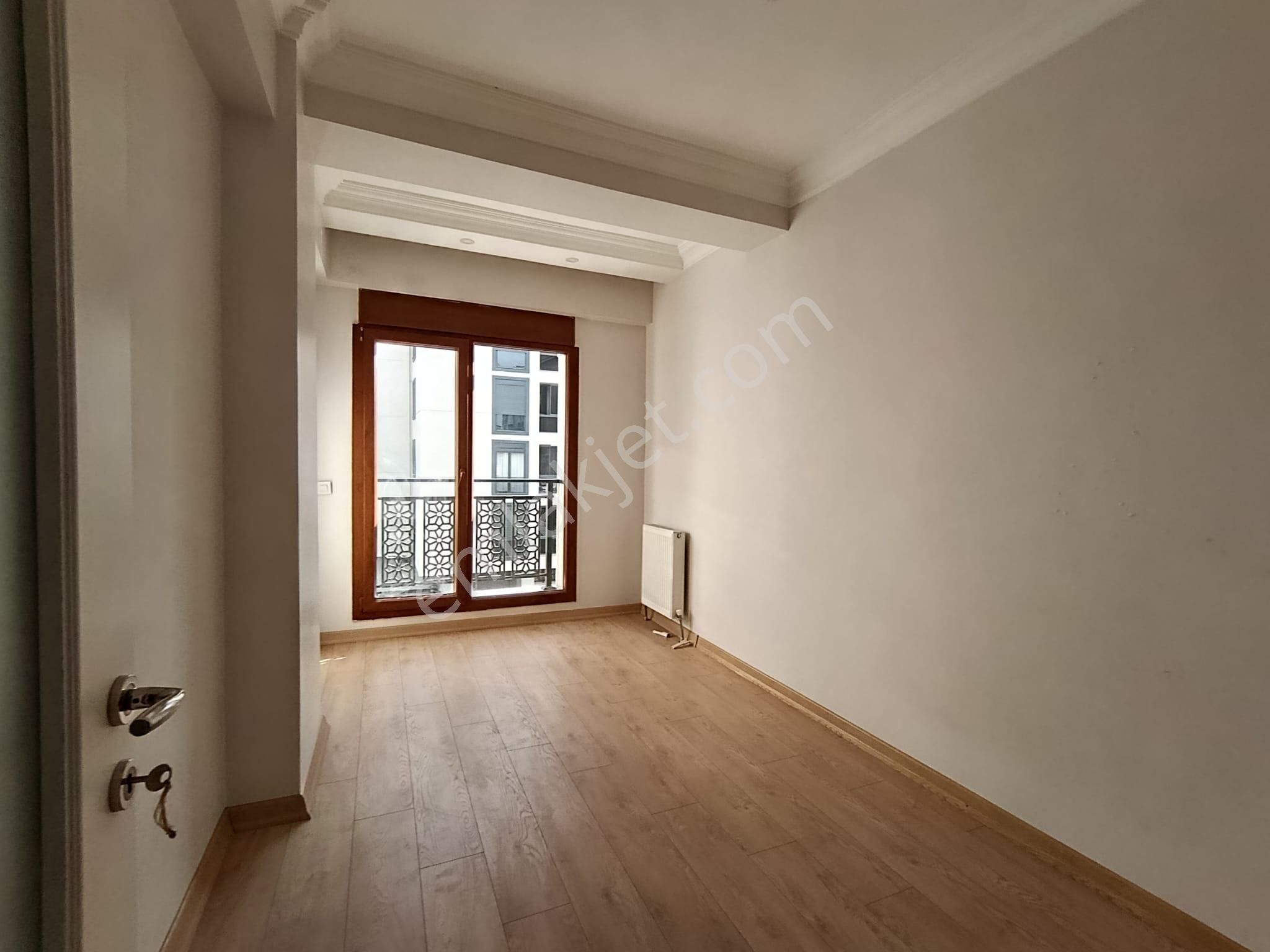 Bahçelievler Adnan Kahveci Bulvarı Üzeri 2+1 Satılık Daire - Görsel 12