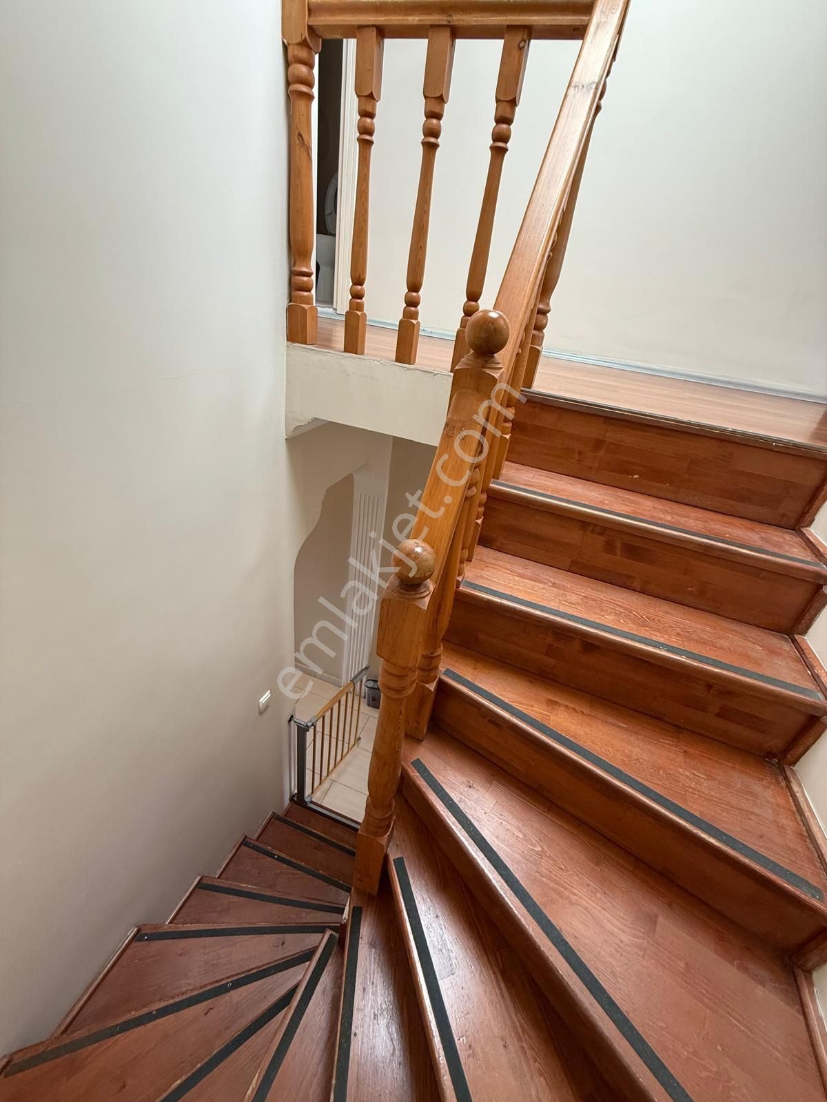 Üsküdar Kısıklı Ferah 'ta Satılık 4+1 Çatı Dubleksi - Görsel 13