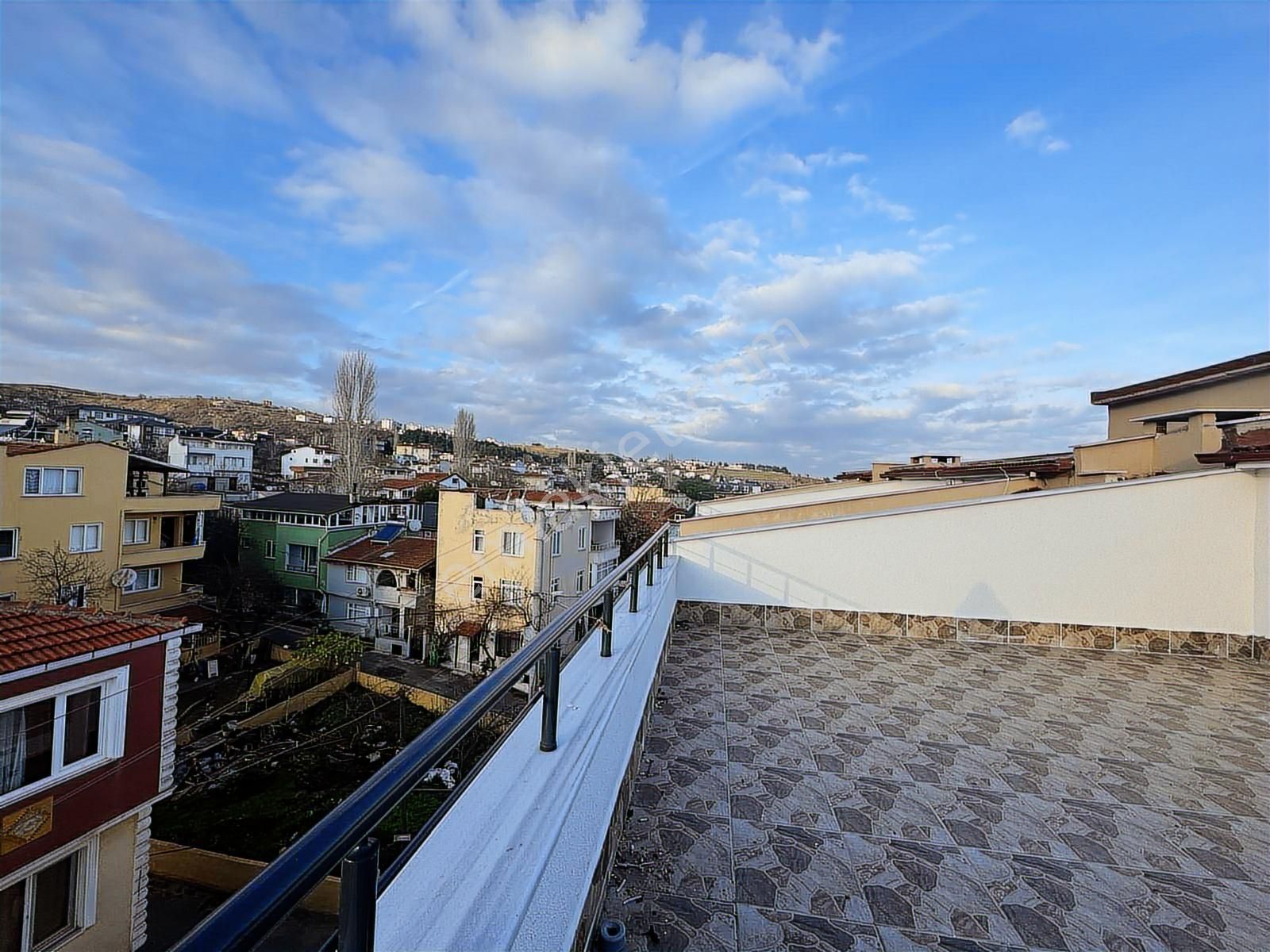 Dekorasyonbul'dan Barbaros Mahallesinde 2+2 Dubleks Daire - Görsel 5