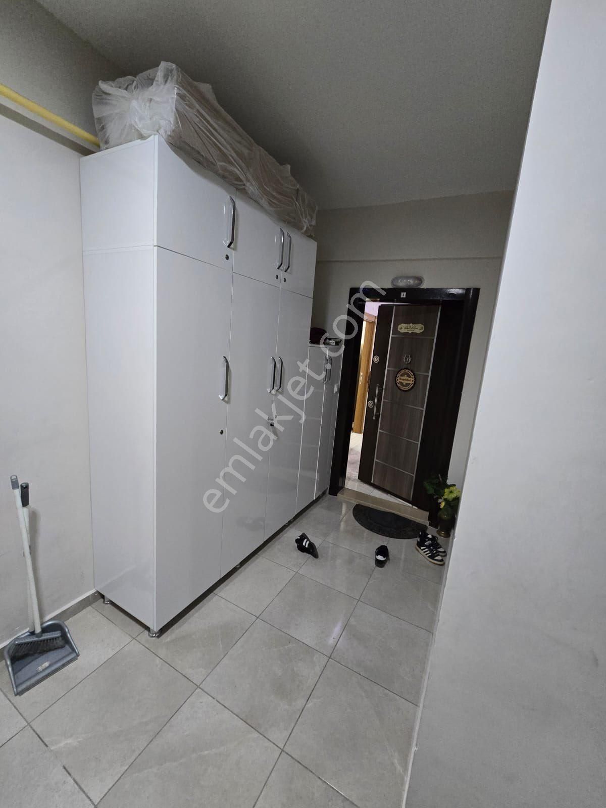 Beyazşehir Mahallesi Borsaistanbul İlkokulu Yanı Satılık Full+full Yapılı 3+1 Daire - Görsel 13