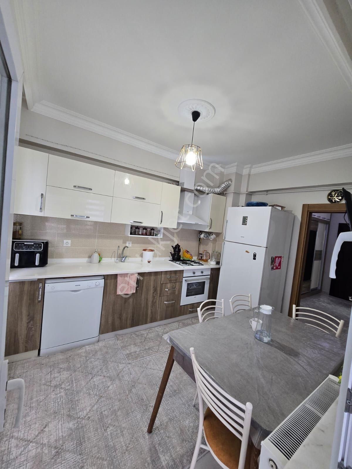 Beyazşehir Mahallesi Borsaistanbul İlkokulu Yanı Satılık Full+full Yapılı 3+1 Daire - Görsel 21