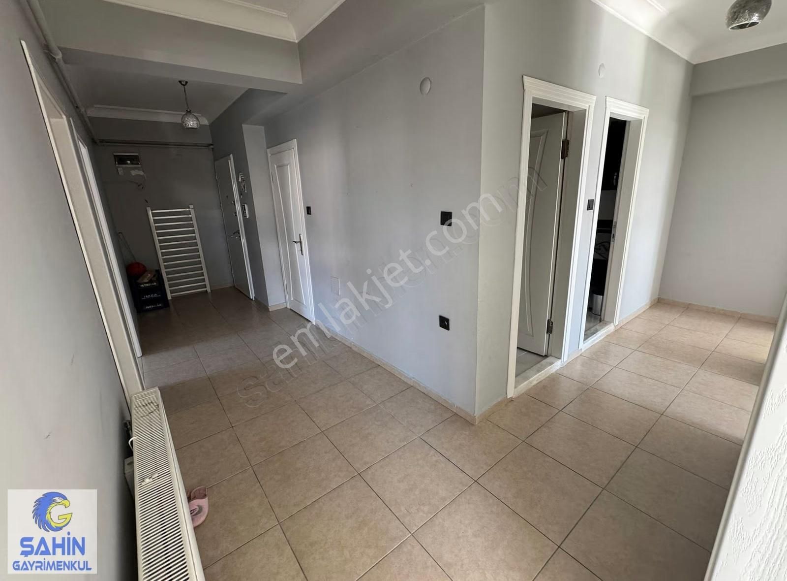 İlkadım Kalkancı Mah. 3+1 160 M2 Harika Konumda Satılık Daire - Görsel 3