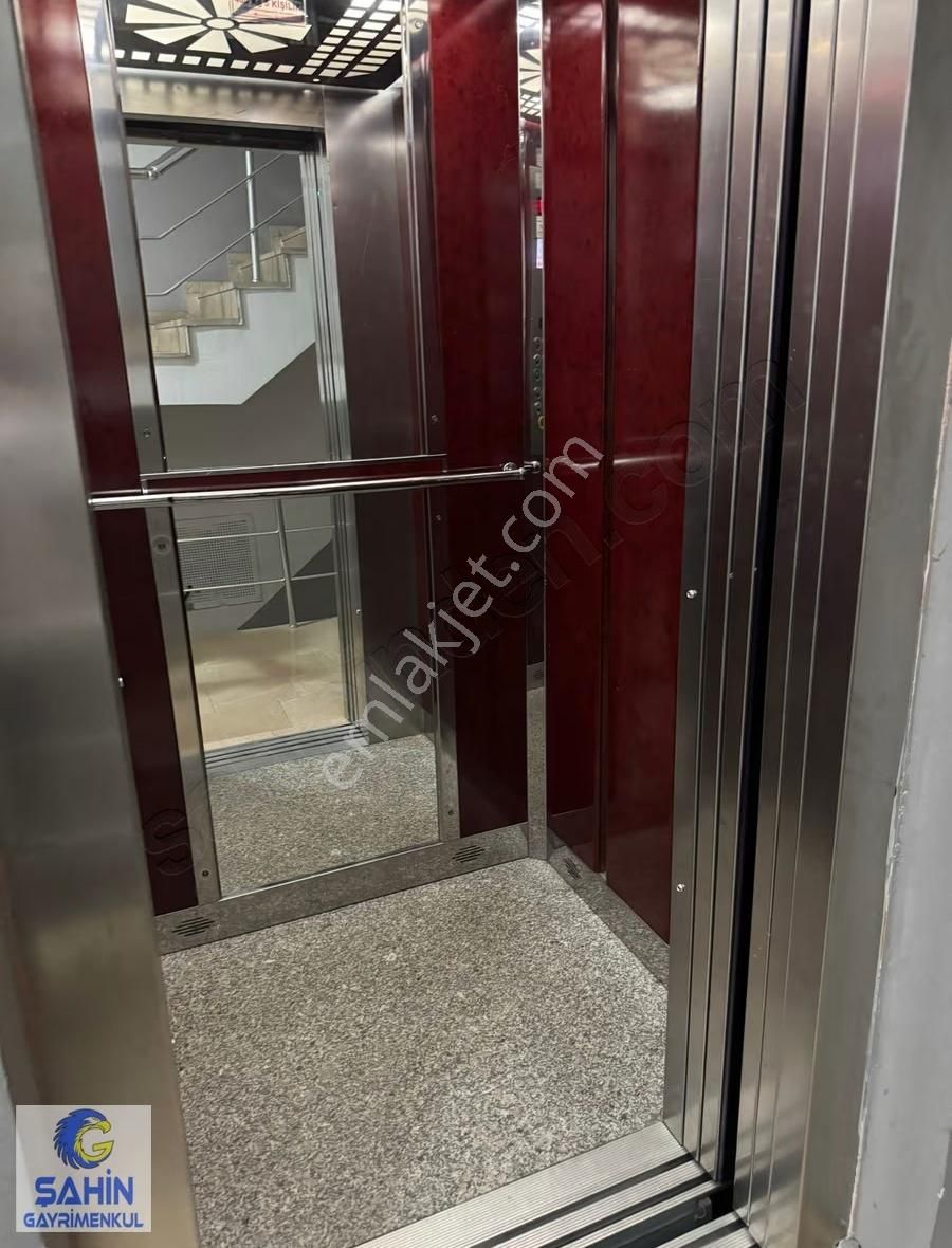 İlkadım Kalkancı Mah. 3+1 160 M2 Harika Konumda Satılık Daire - Görsel 9