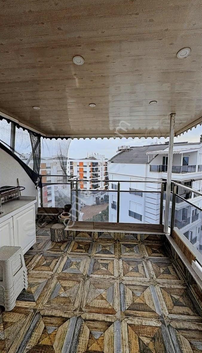 Masa Dağı Şehir Manzaralı 5+1 Dubleks - Görsel 16