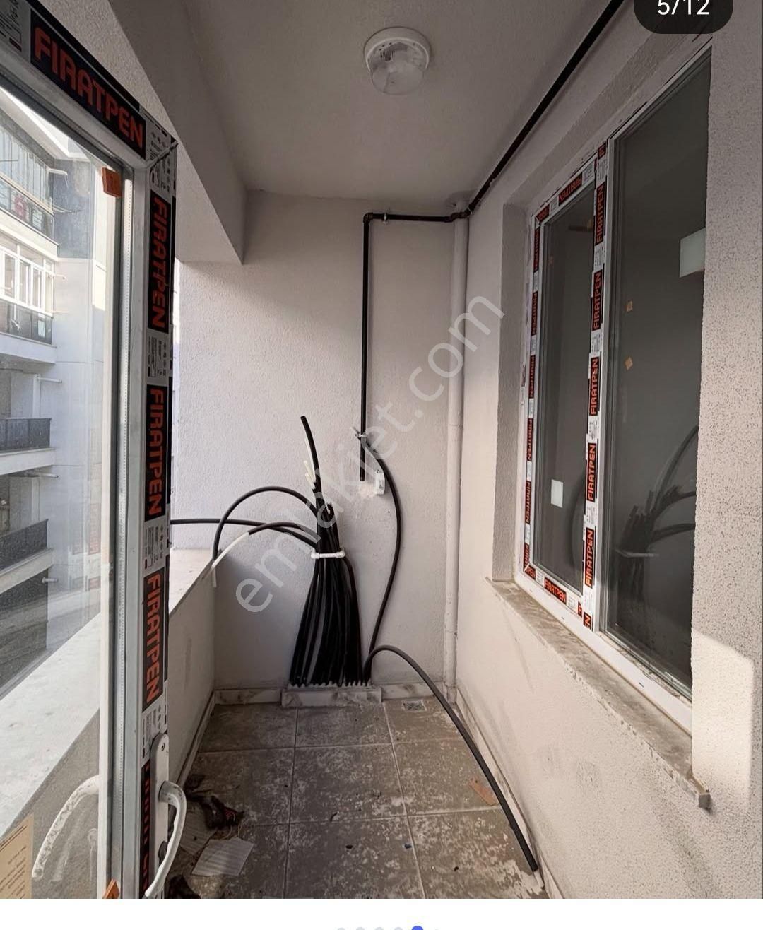 İstasyon Mahallesinde Emsalsiz 3+1 Ebeveyn Banyolu Satılık Daire - Görsel 8