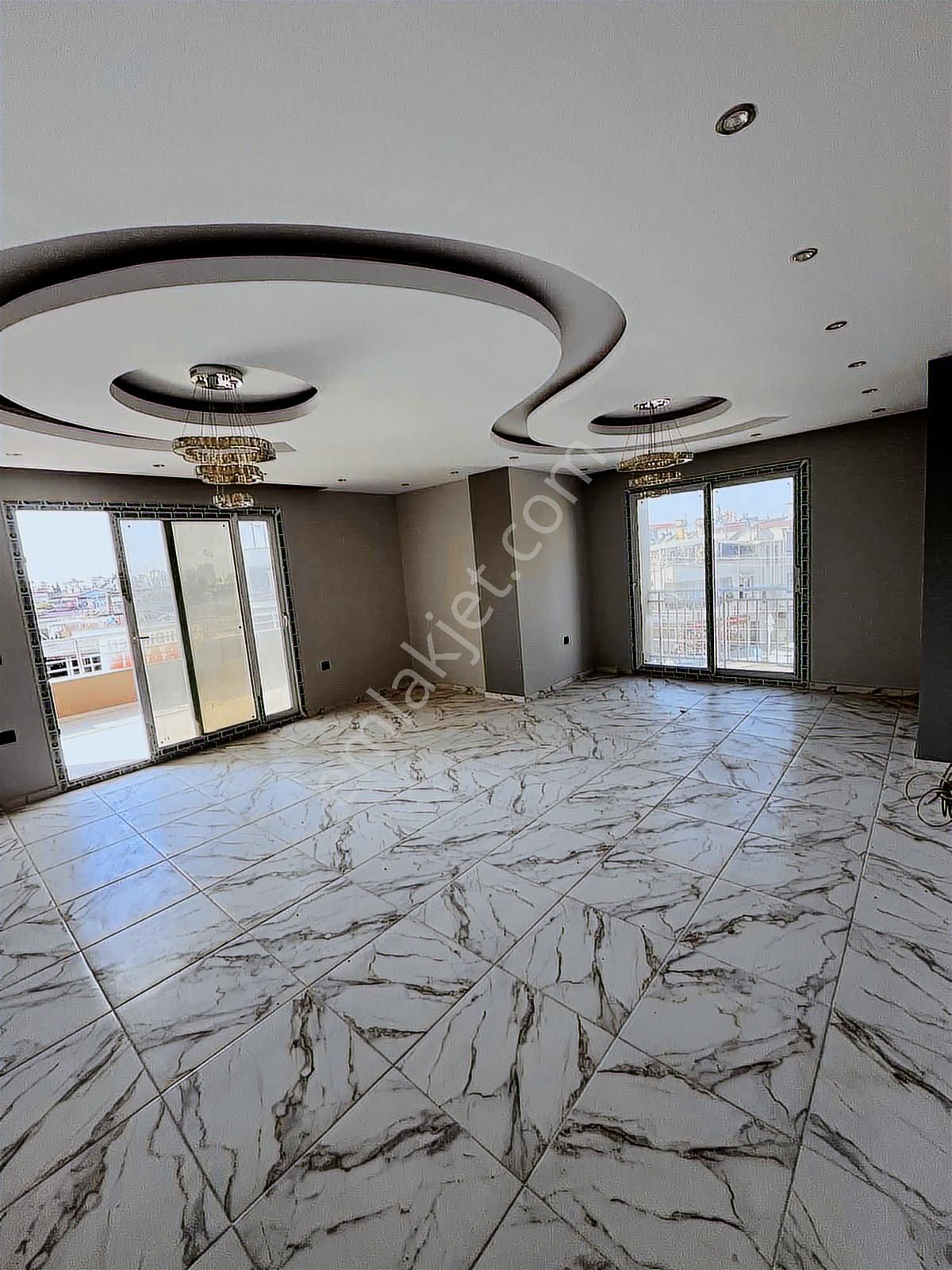 Lavinia'dan Karşıyaka Mah Cad. Üstü 3+1 A.mutfak Kiralık Daire - Görsel 16