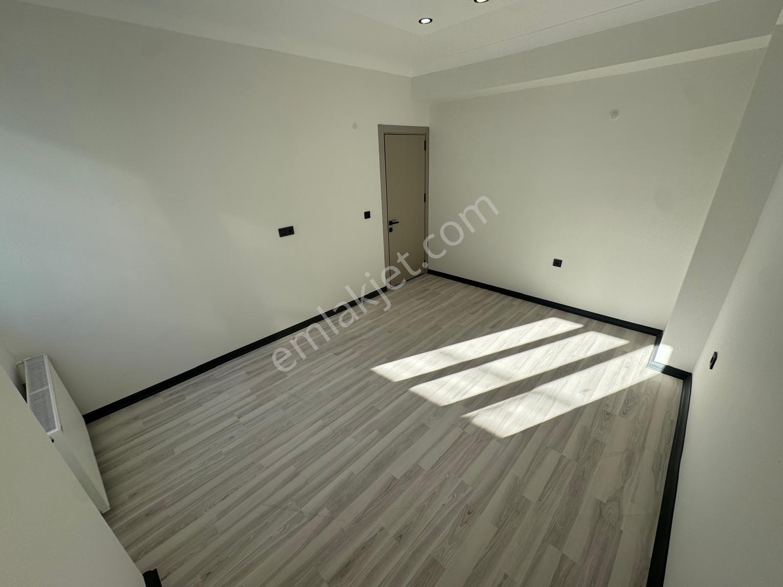 Edremit Tuzcumurat Diş Hastanesi Yakını Lüks 2+1 Sıfır Daire - Görsel 13