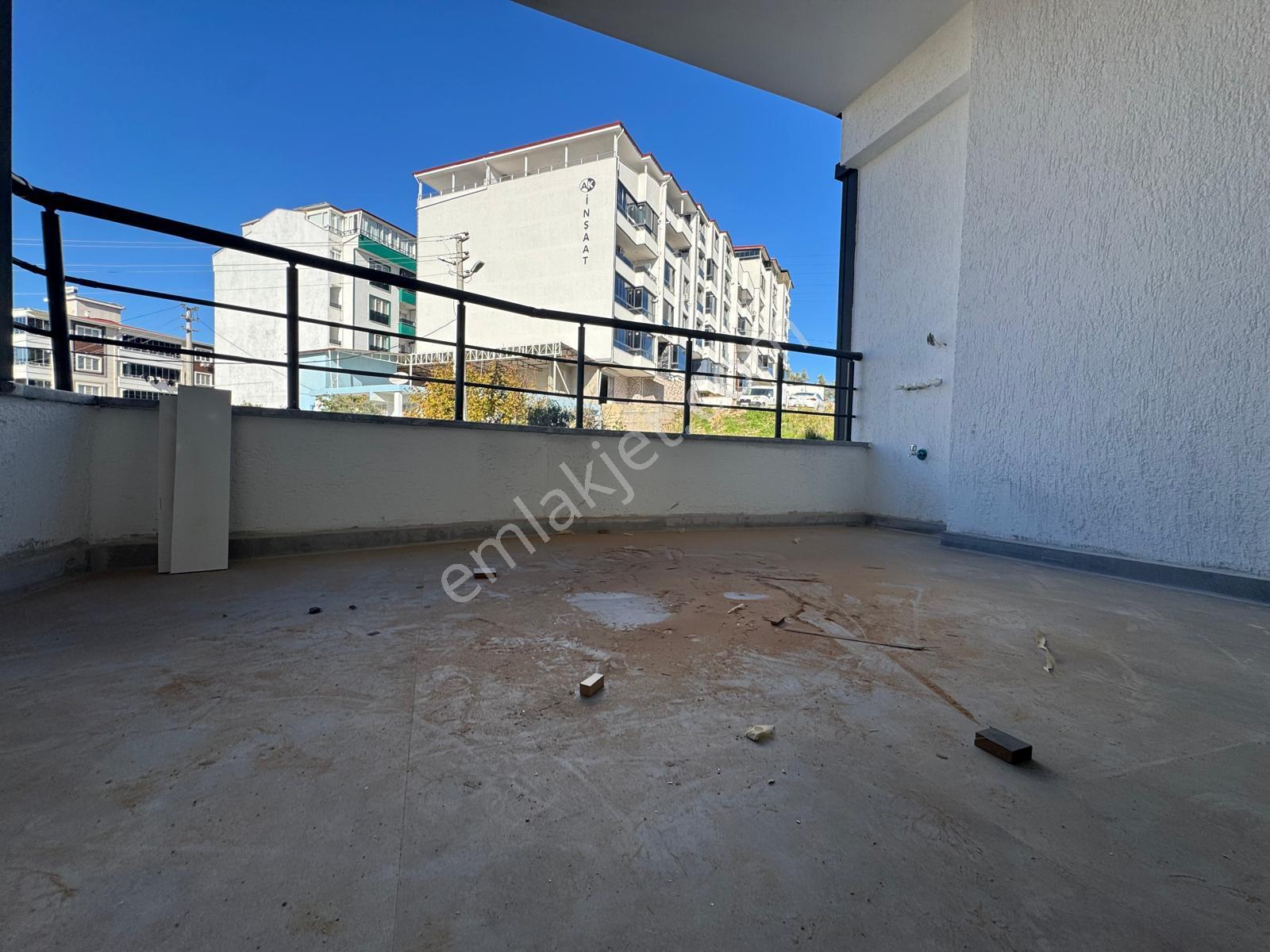 Edremit Tuzcumurat Diş Hastanesi Yakını Lüks 2+1 Sıfır Daire - Görsel 24