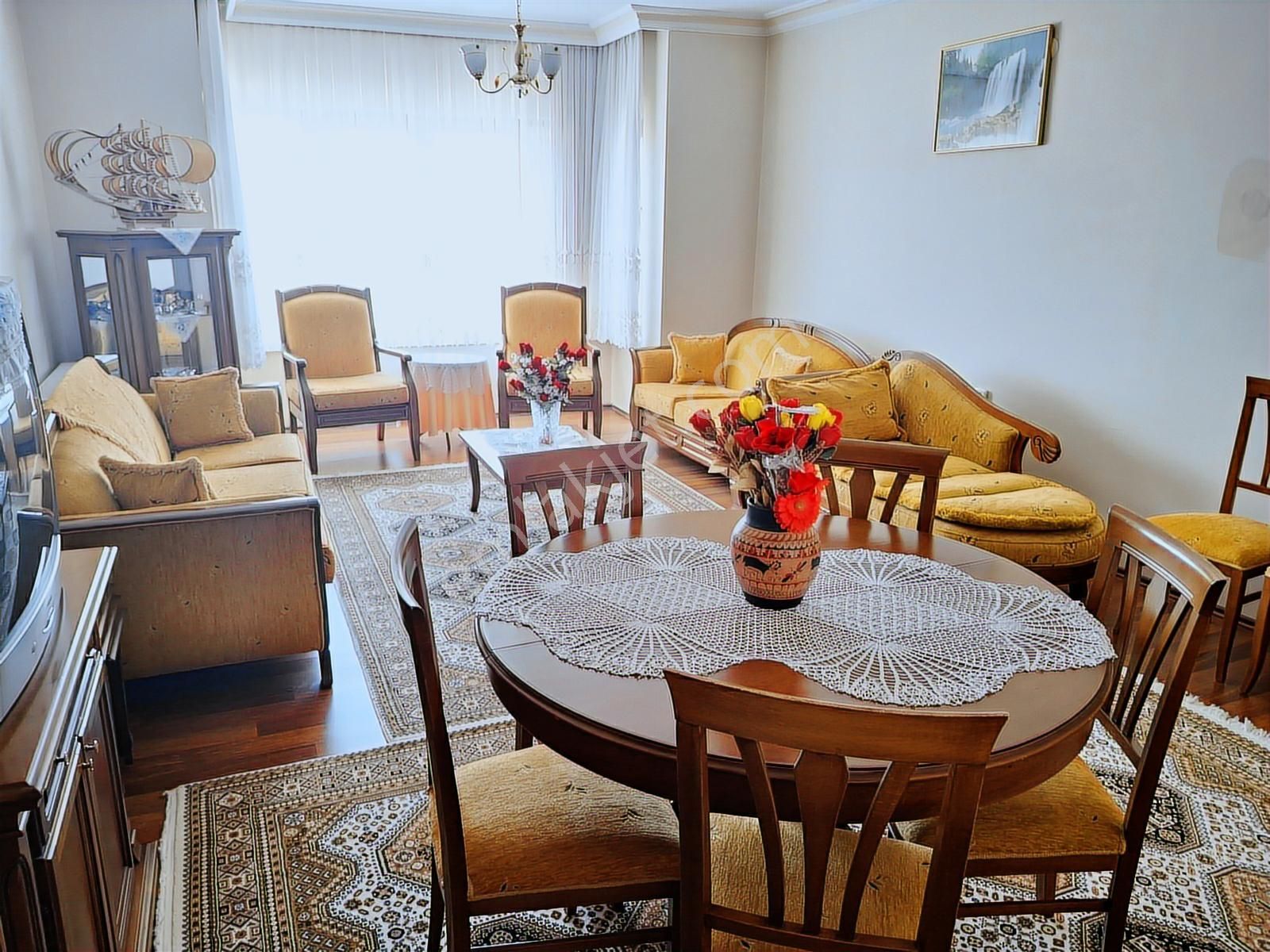 Ahi Mesut Mahallesinde Mükemmel Manzaralı Satılık 3+1 Daire - Görsel 13