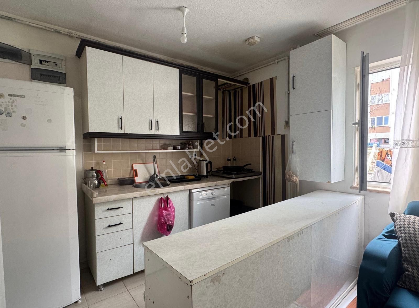 Elisa Gyo/toki 8.bölge De 2+1 65m2 Ara Kat Yapılı Satılık Daire