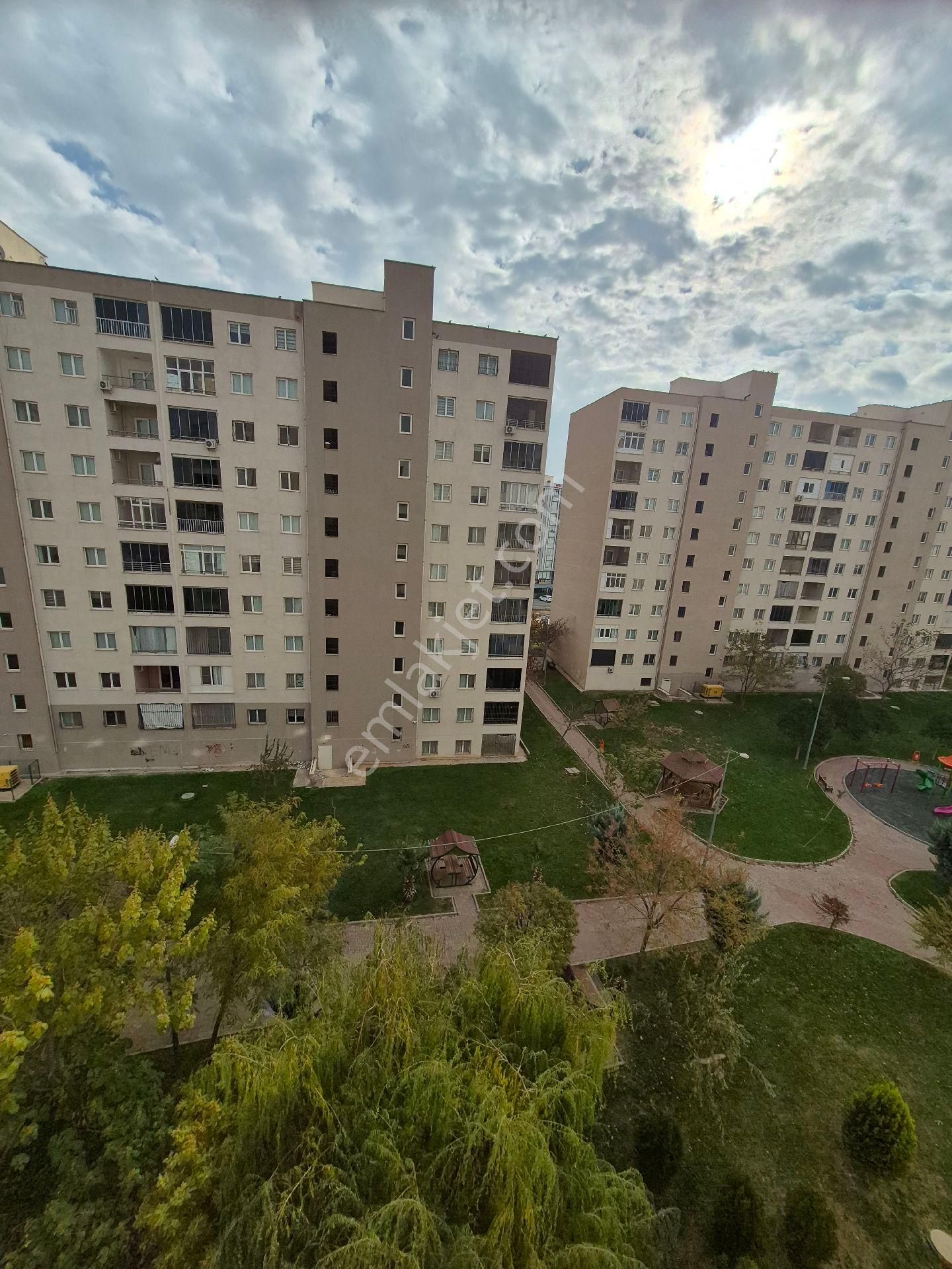 Ruha Emlak'tan Maşuk Belediye Evlerinde Kiralık 3+1 - Görsel 11