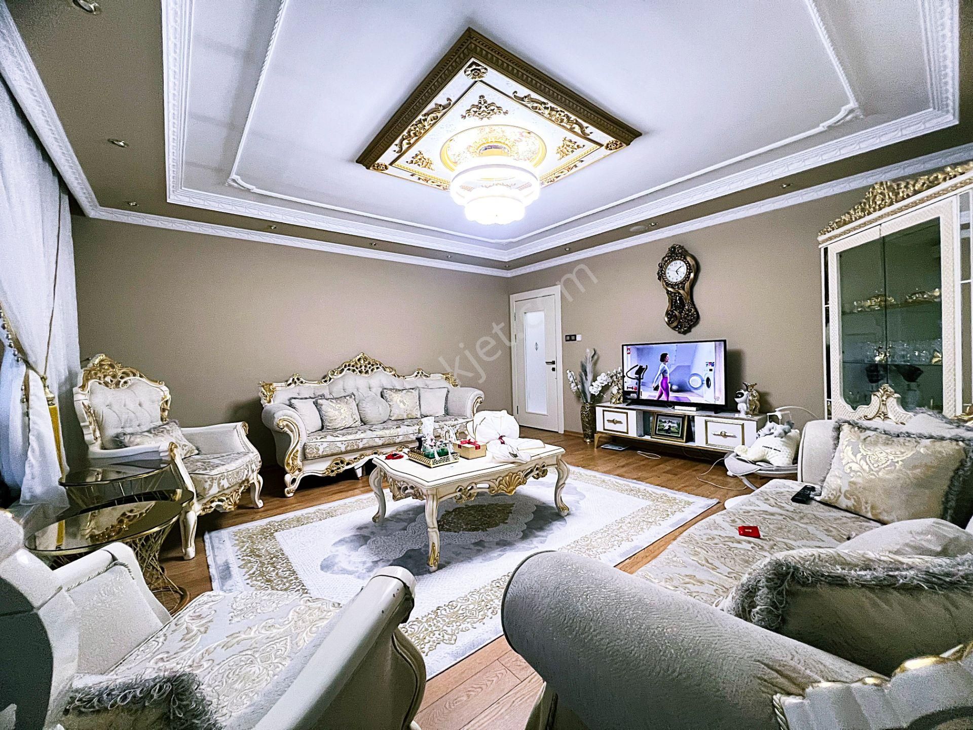 Burç Ve Pamuklar Sınırı Kızılcahamam Cadde Üstü Ful Yapılı 5+1 - Görsel 10