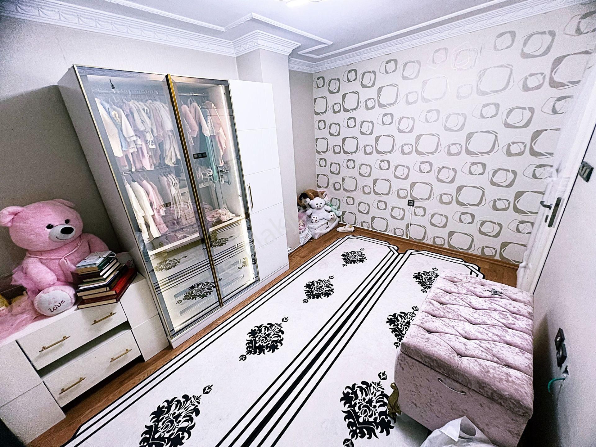 Burç Ve Pamuklar Sınırı Kızılcahamam Cadde Üstü Ful Yapılı 5+1 - Görsel 31